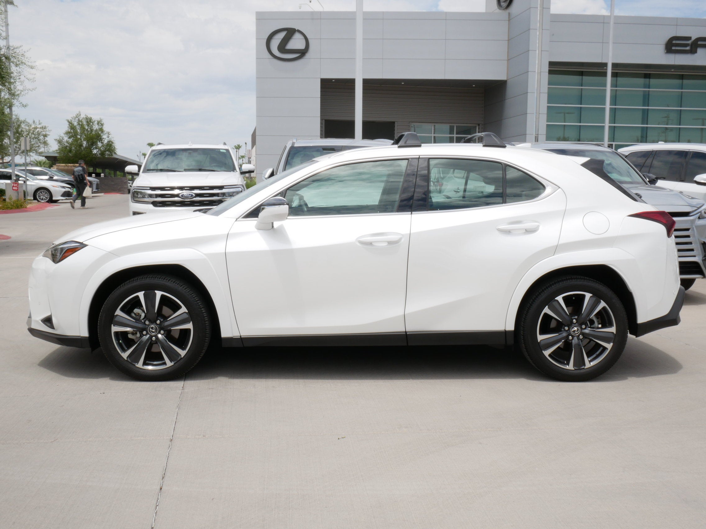 2025 Lexus UX UX 300h Premium