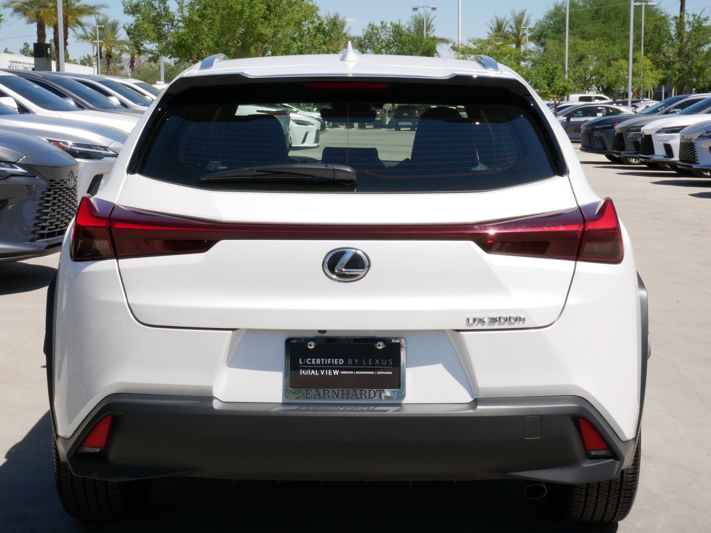 2025 Lexus UX 300h BASE