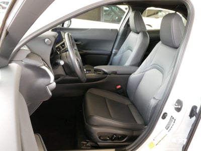 2025 Lexus UX 300h UX 300h