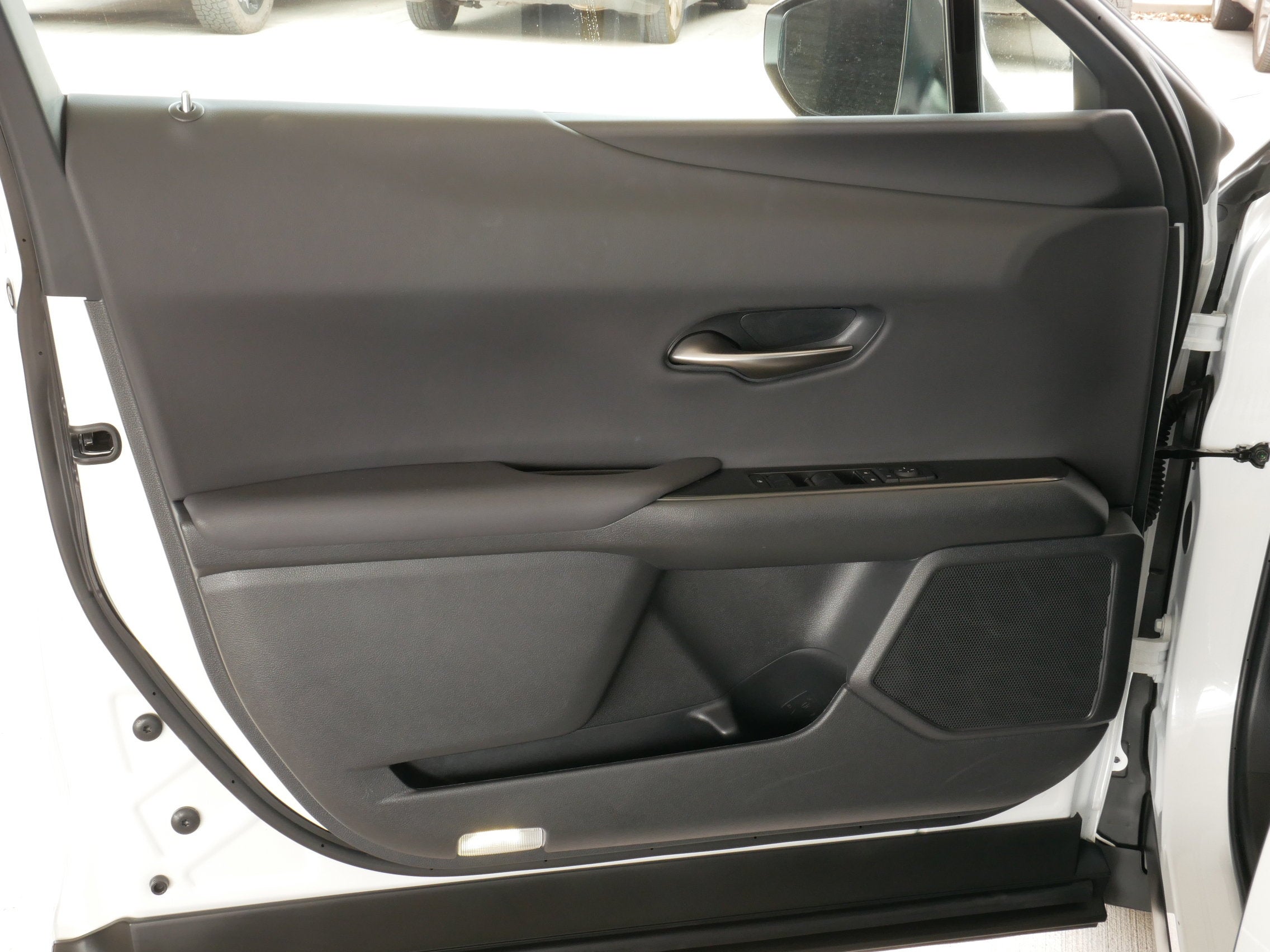 2025 Lexus UX 300h UX 300h