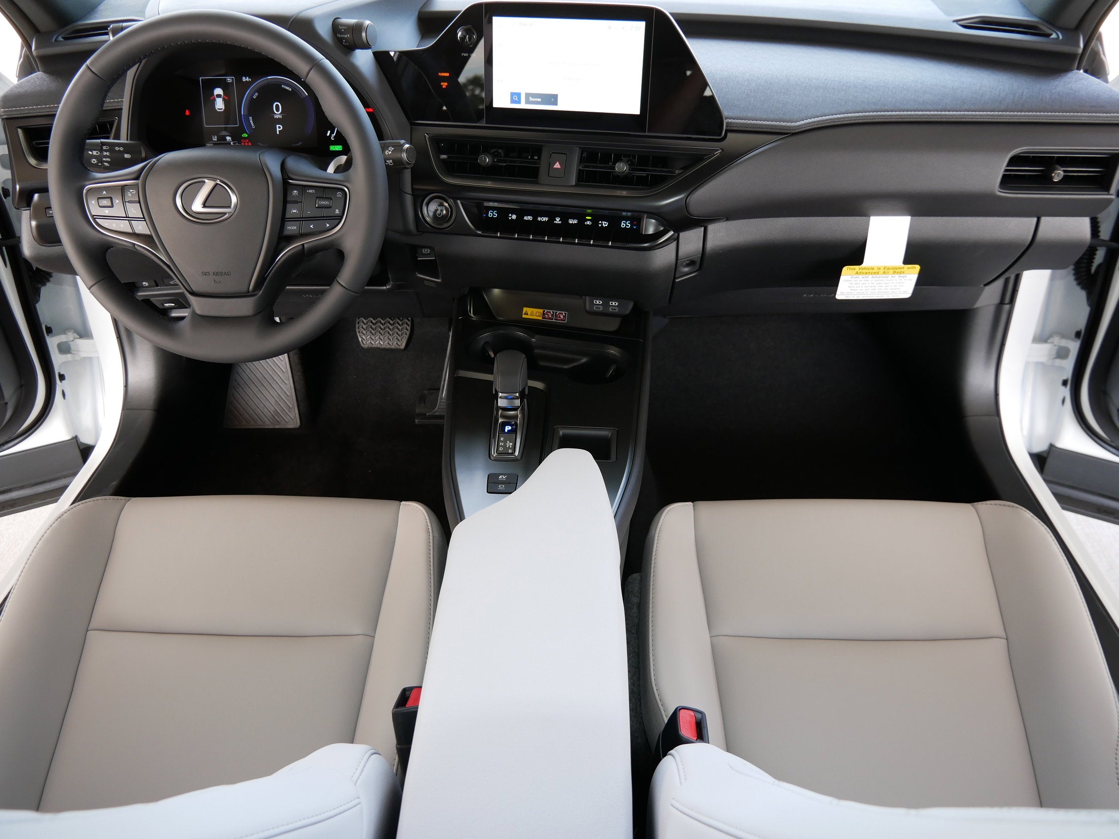 2026 Lexus UX 300h 300h