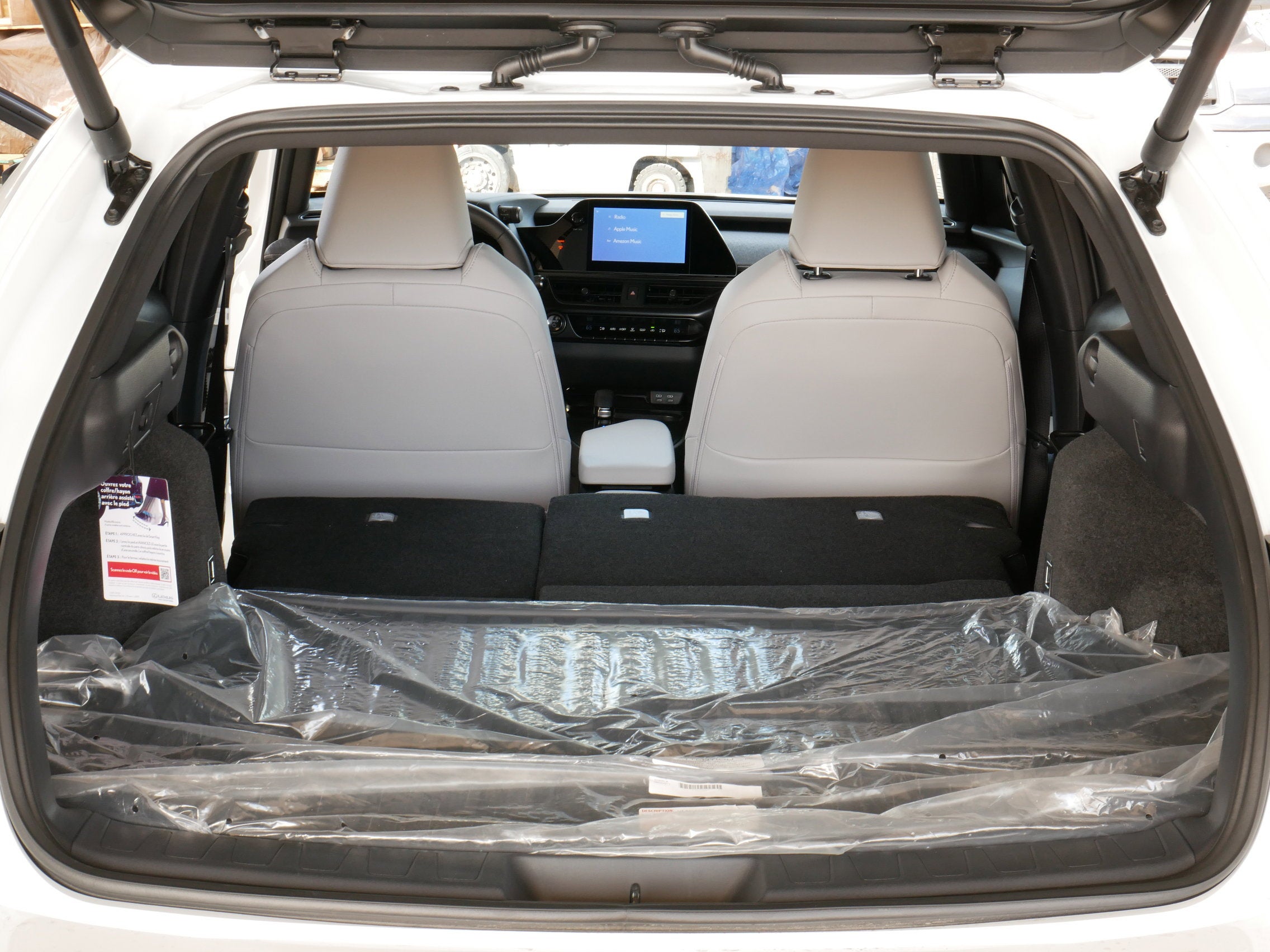 2026 Lexus UX 300h 300h