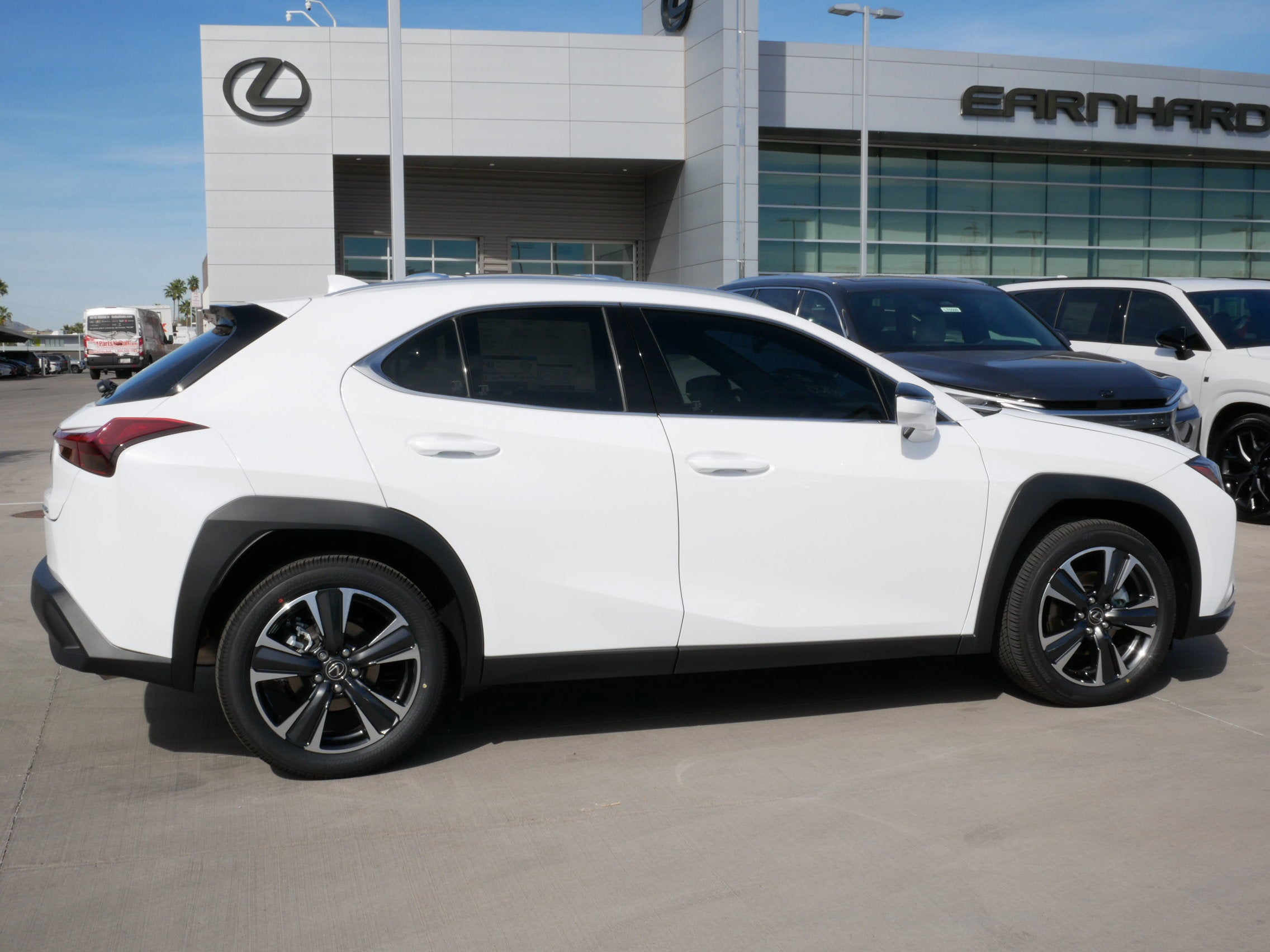 2026 Lexus UX 300h 300h
