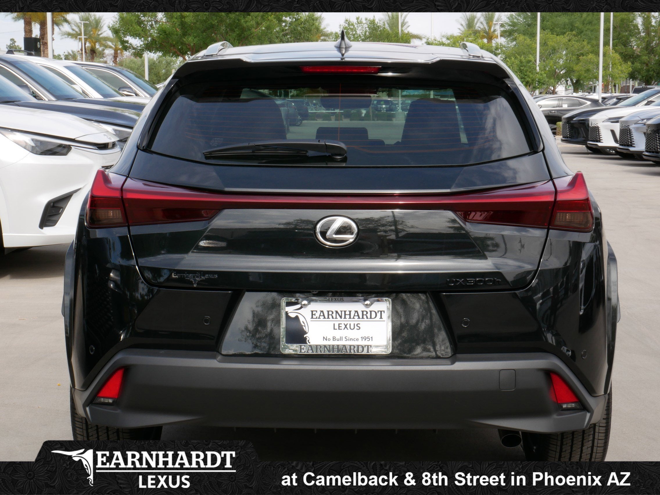 2026 Lexus UX 300h PREMIUM