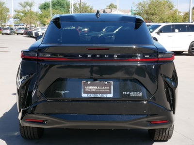 2023 Lexus RZ 450e LUXU