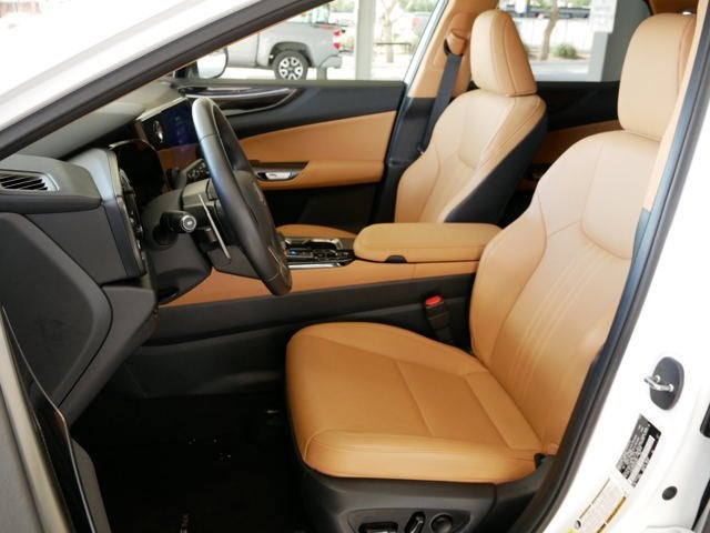 2025 Lexus NX 250 250