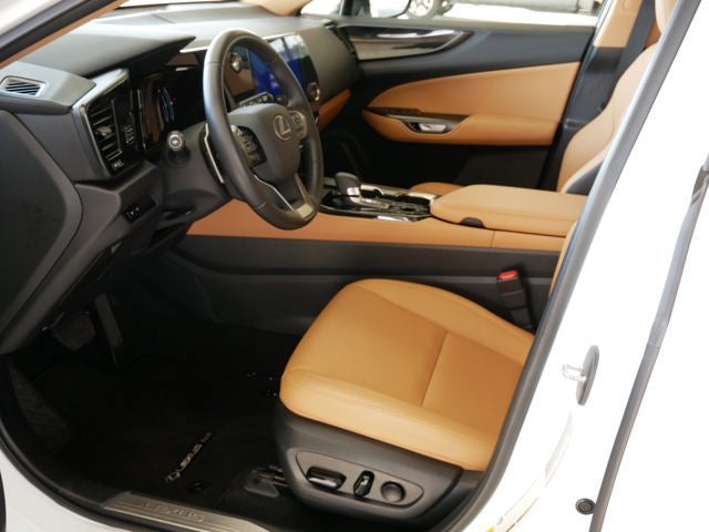 2025 Lexus NX 250 250