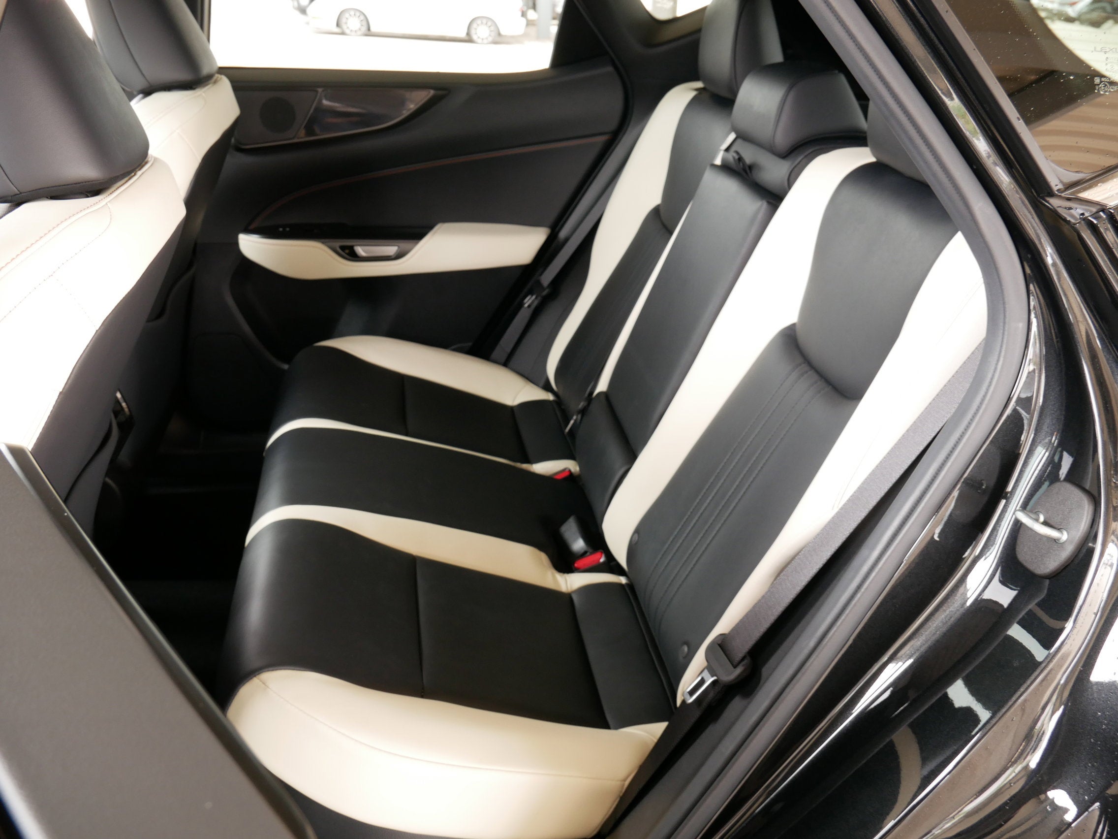 2022 Lexus NX 350h AWD