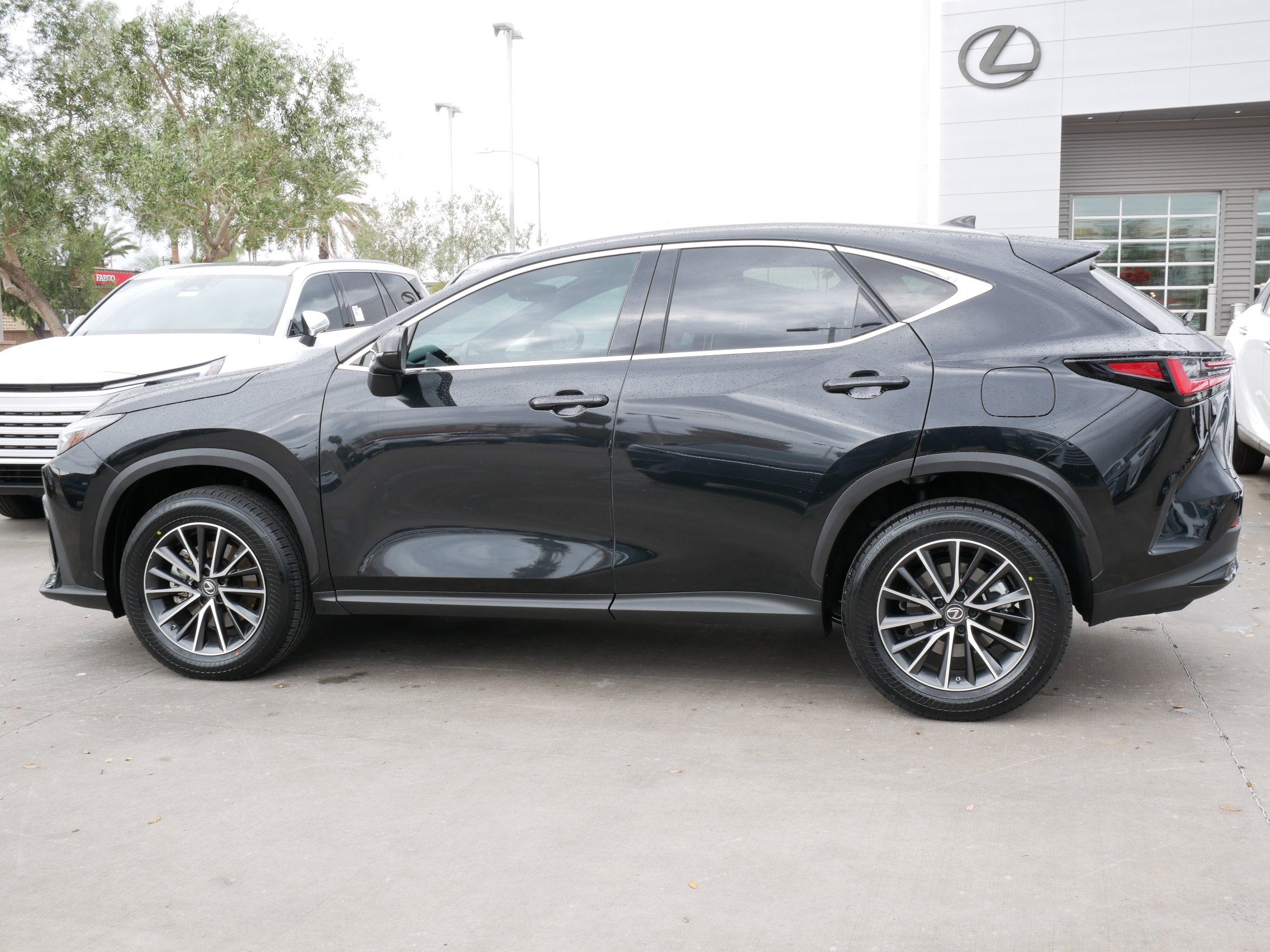 2022 Lexus NX 350h AWD