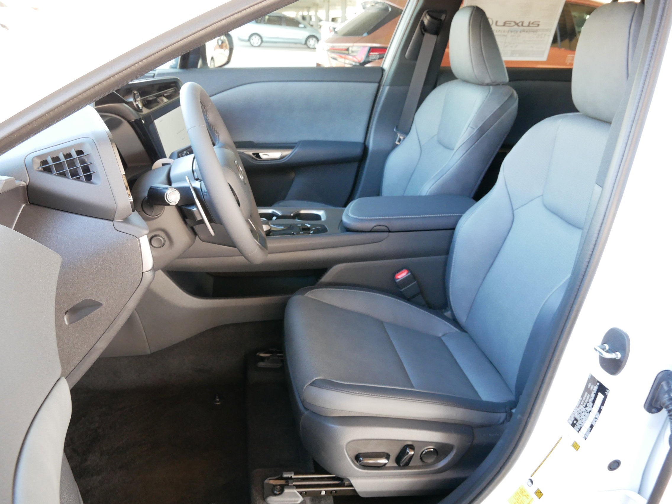 2026 Lexus RZ 350e PREMIUM