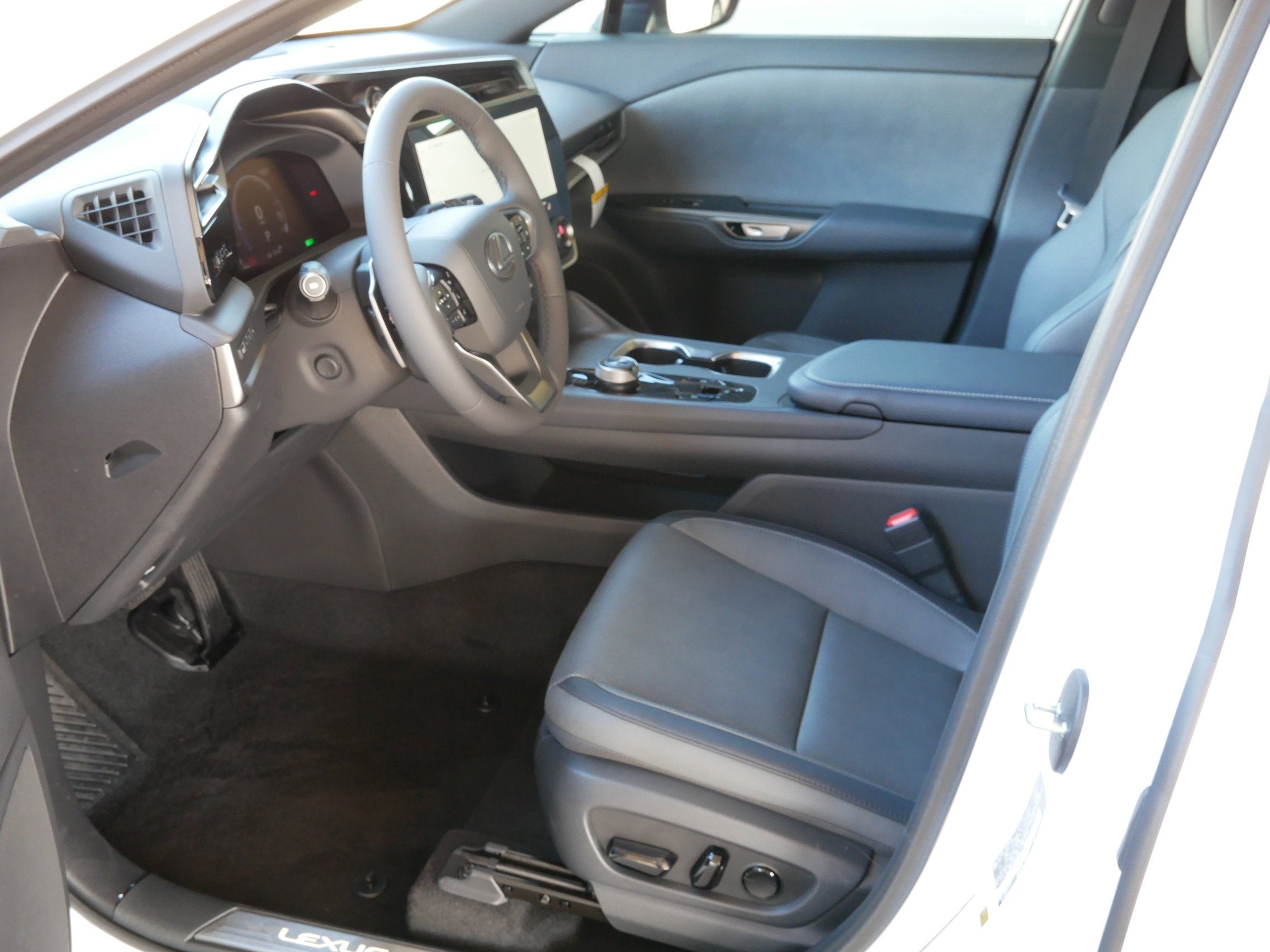 2026 Lexus RZ 350e PREMIUM