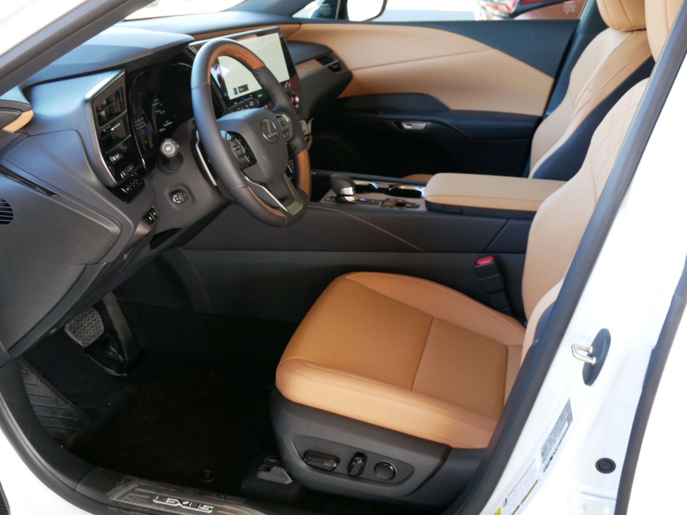 2026 Lexus RX 450h PLUS PREMIUM AWD