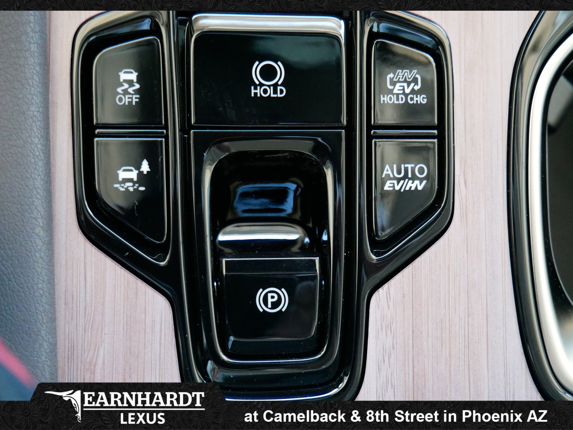 2026 Lexus RX 450h+ Luxury