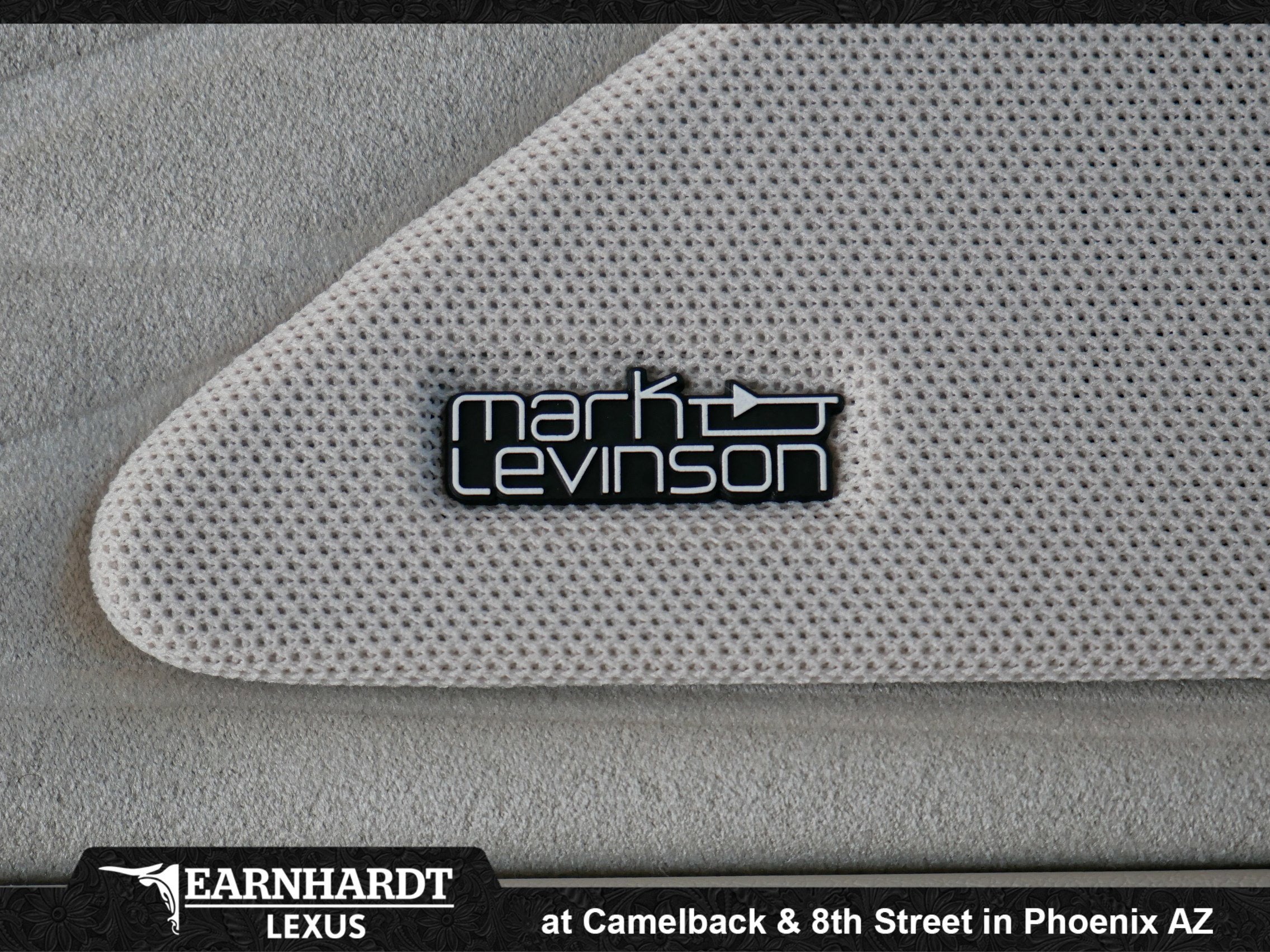 2026 Lexus RX 450h+ Luxury