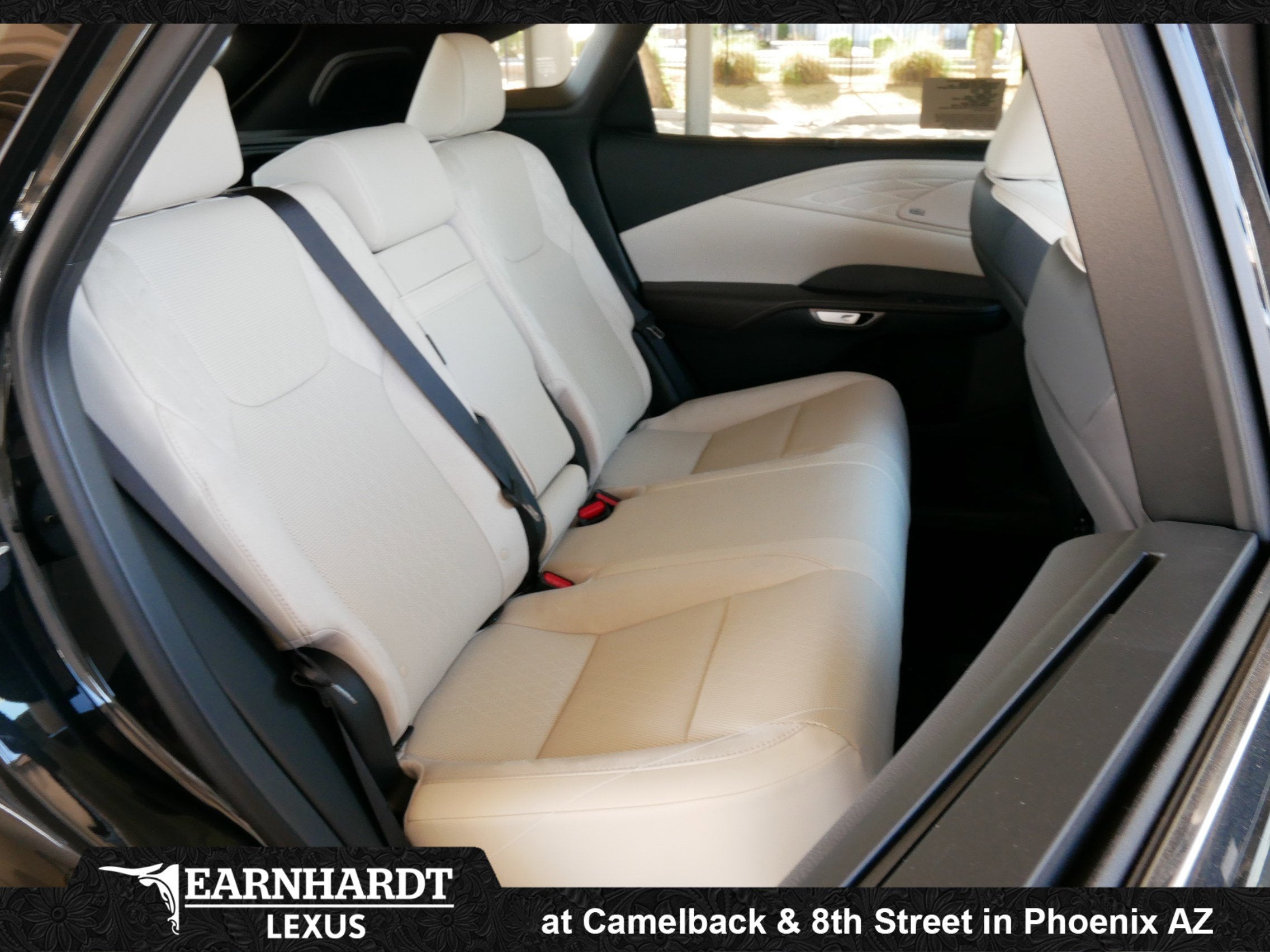 2026 Lexus RX 450h+ Luxury