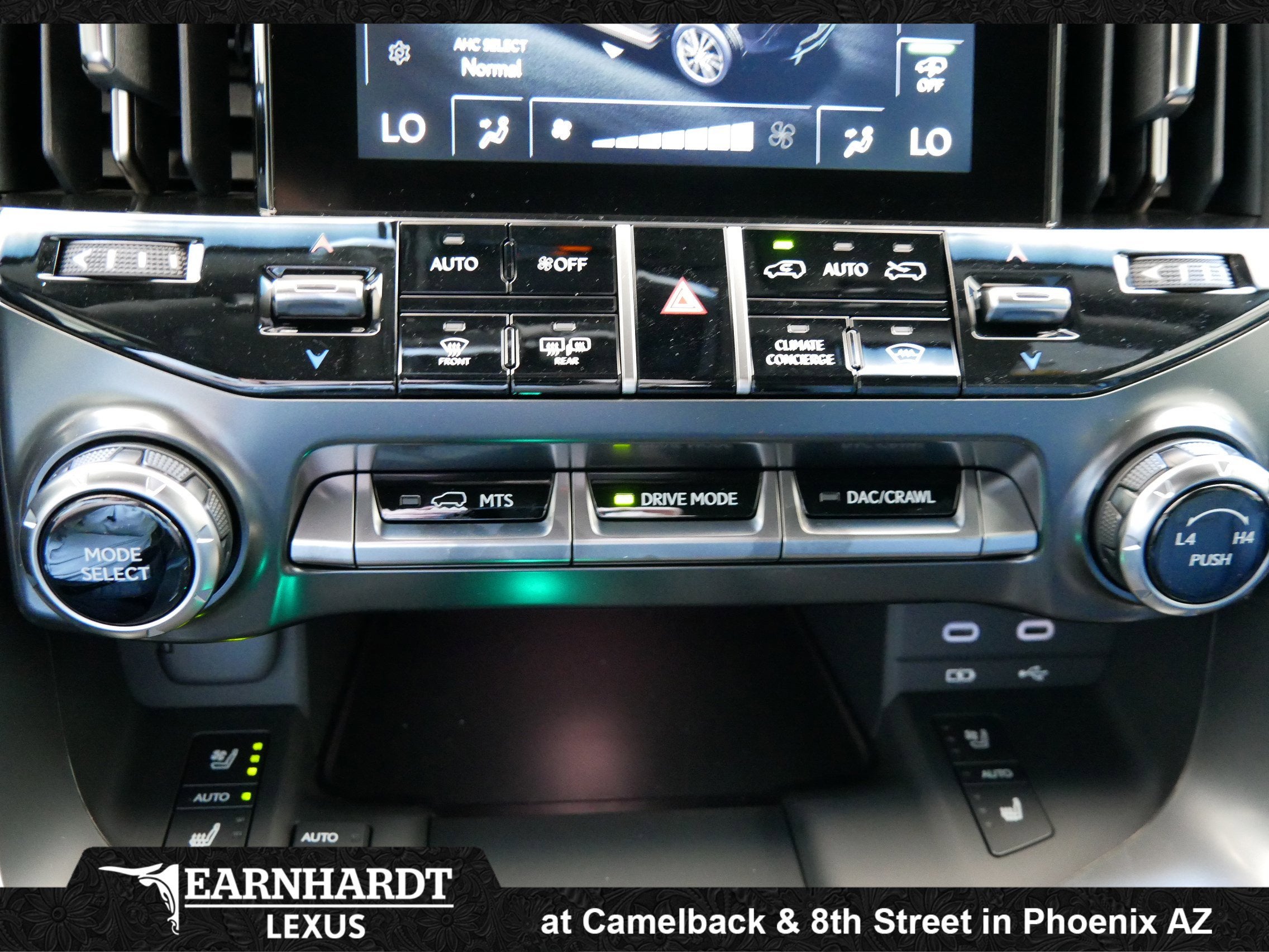 2026 Lexus LX 600 LUXURY