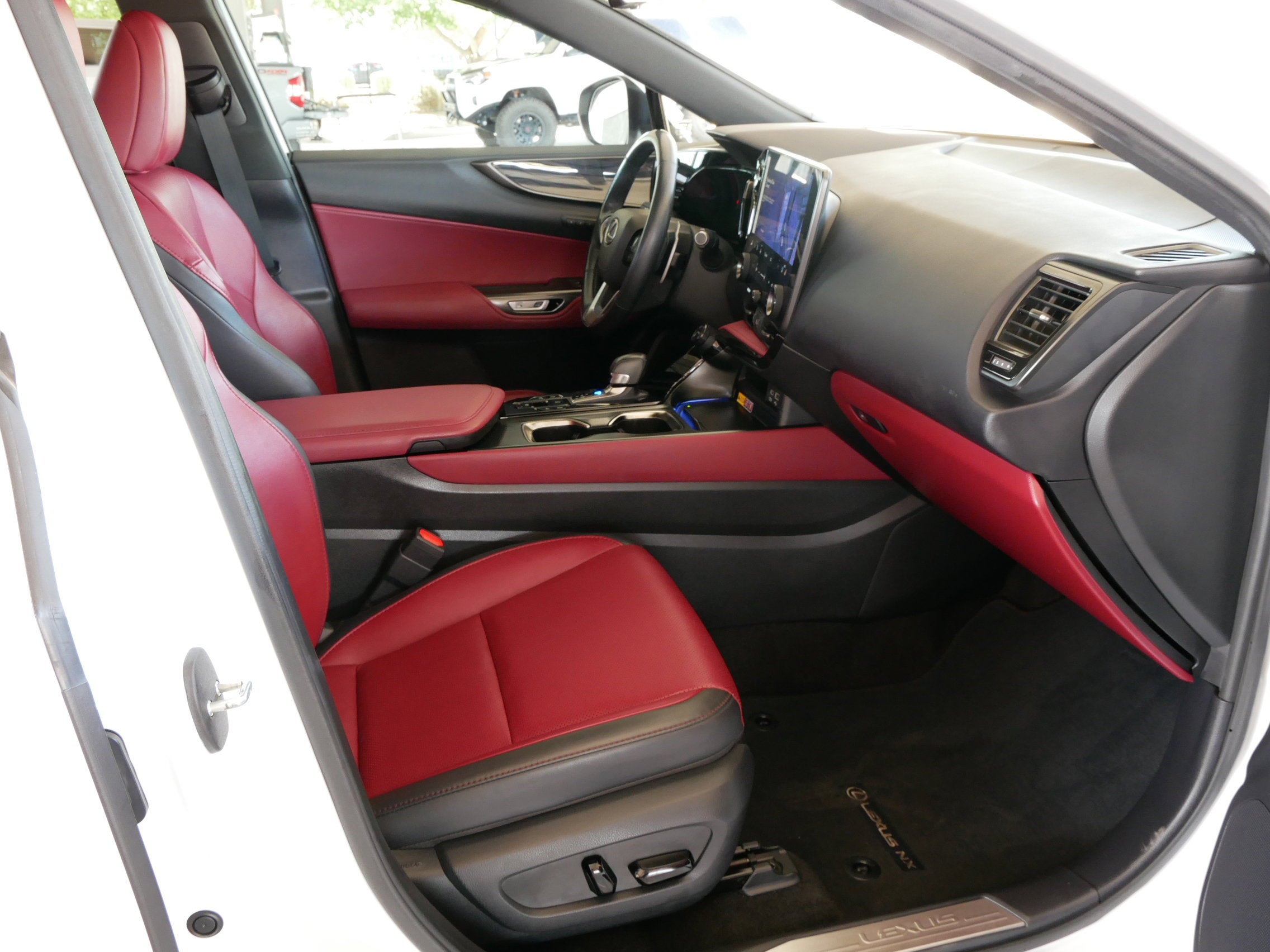 2024 Lexus NX 350 PREMIUM