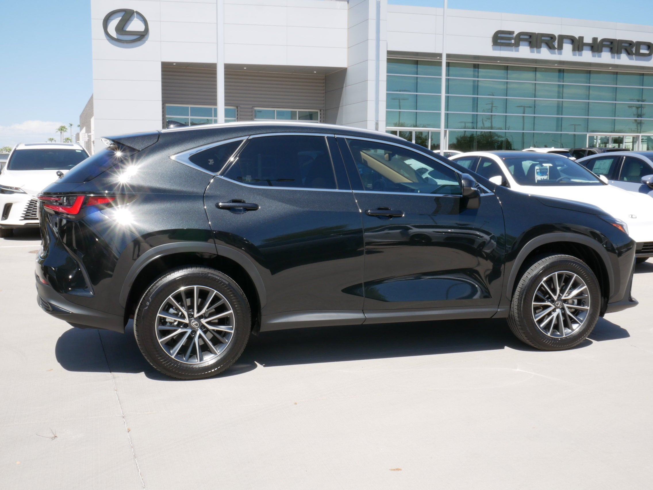 2026 Lexus NX 350h Premium