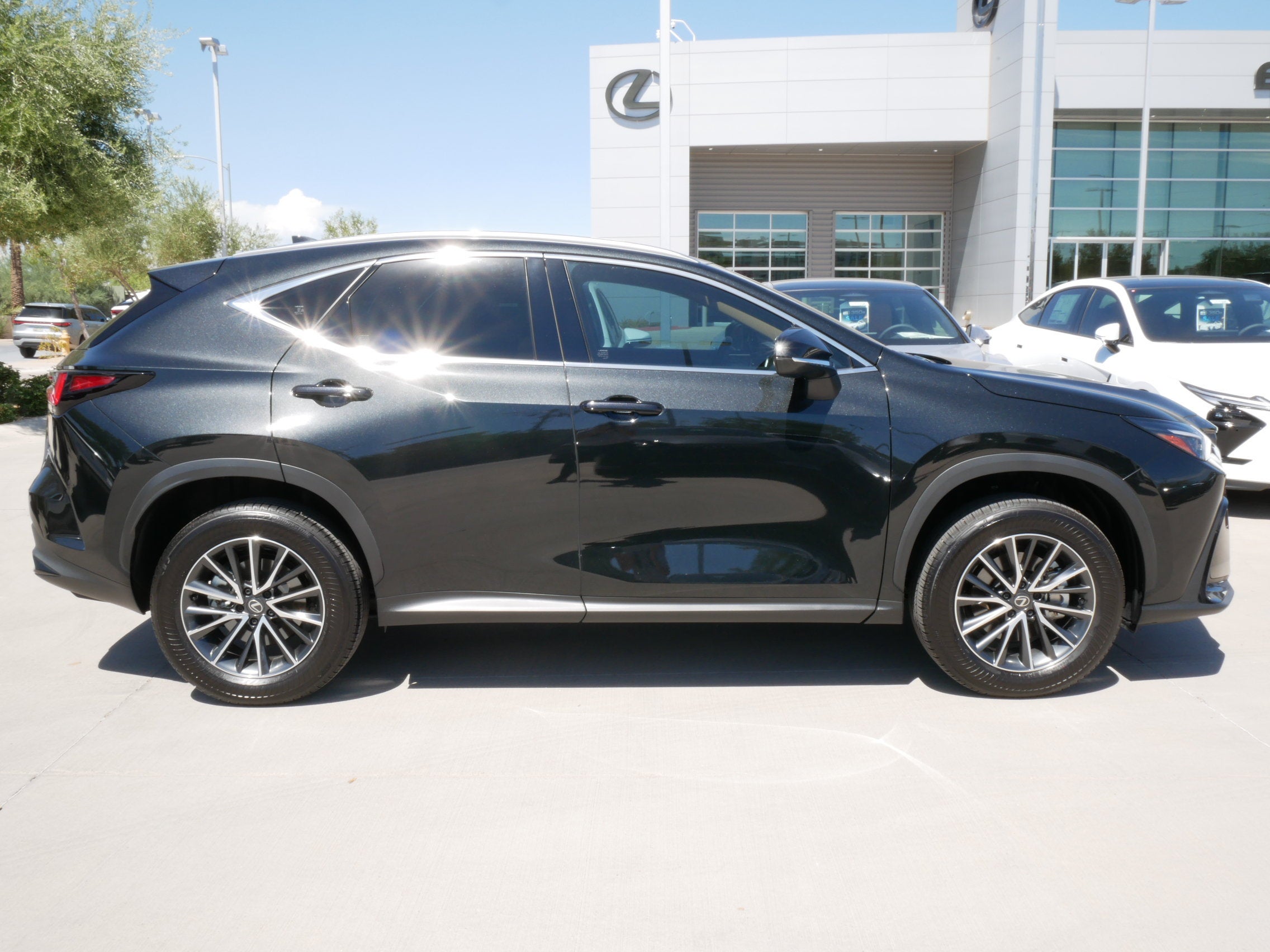 2026 Lexus NX 350h Premium