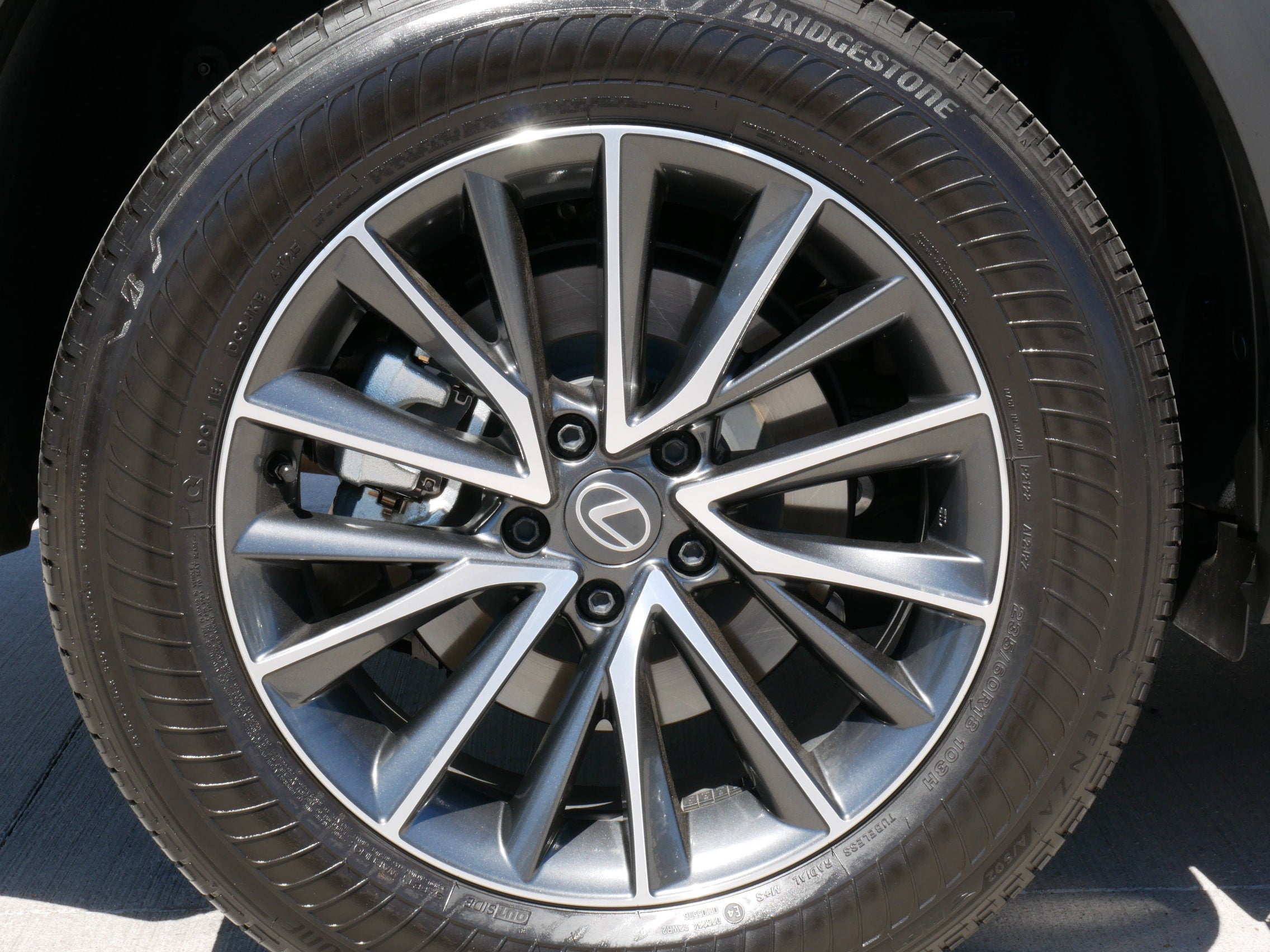 2026 Lexus NX 350h Premium