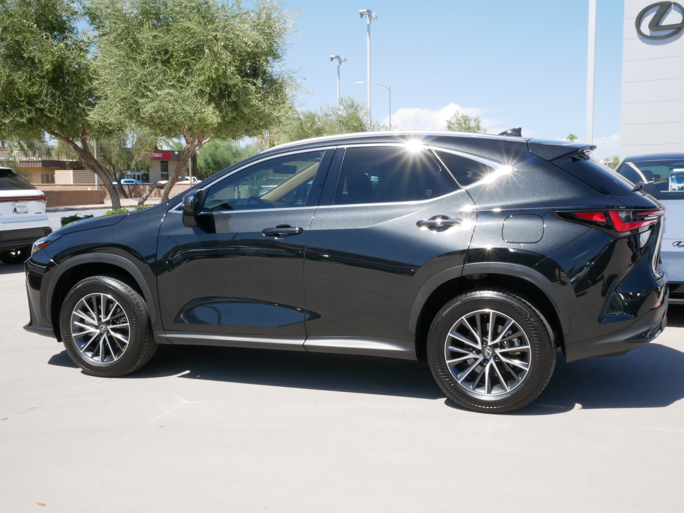 2026 Lexus NX 350h Premium