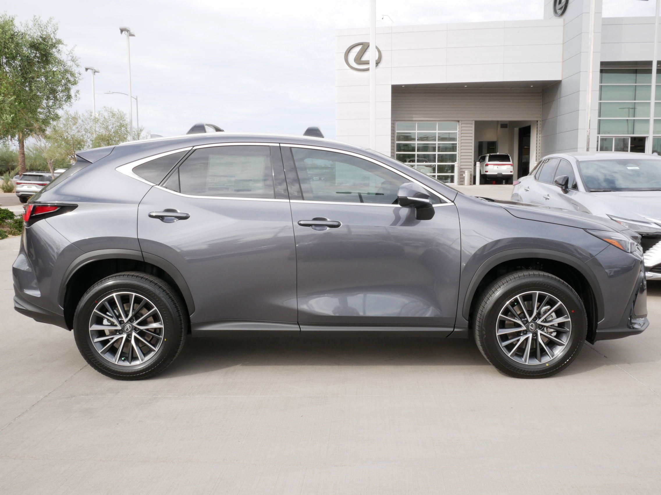 2026 Lexus NX 350h PREMIUM