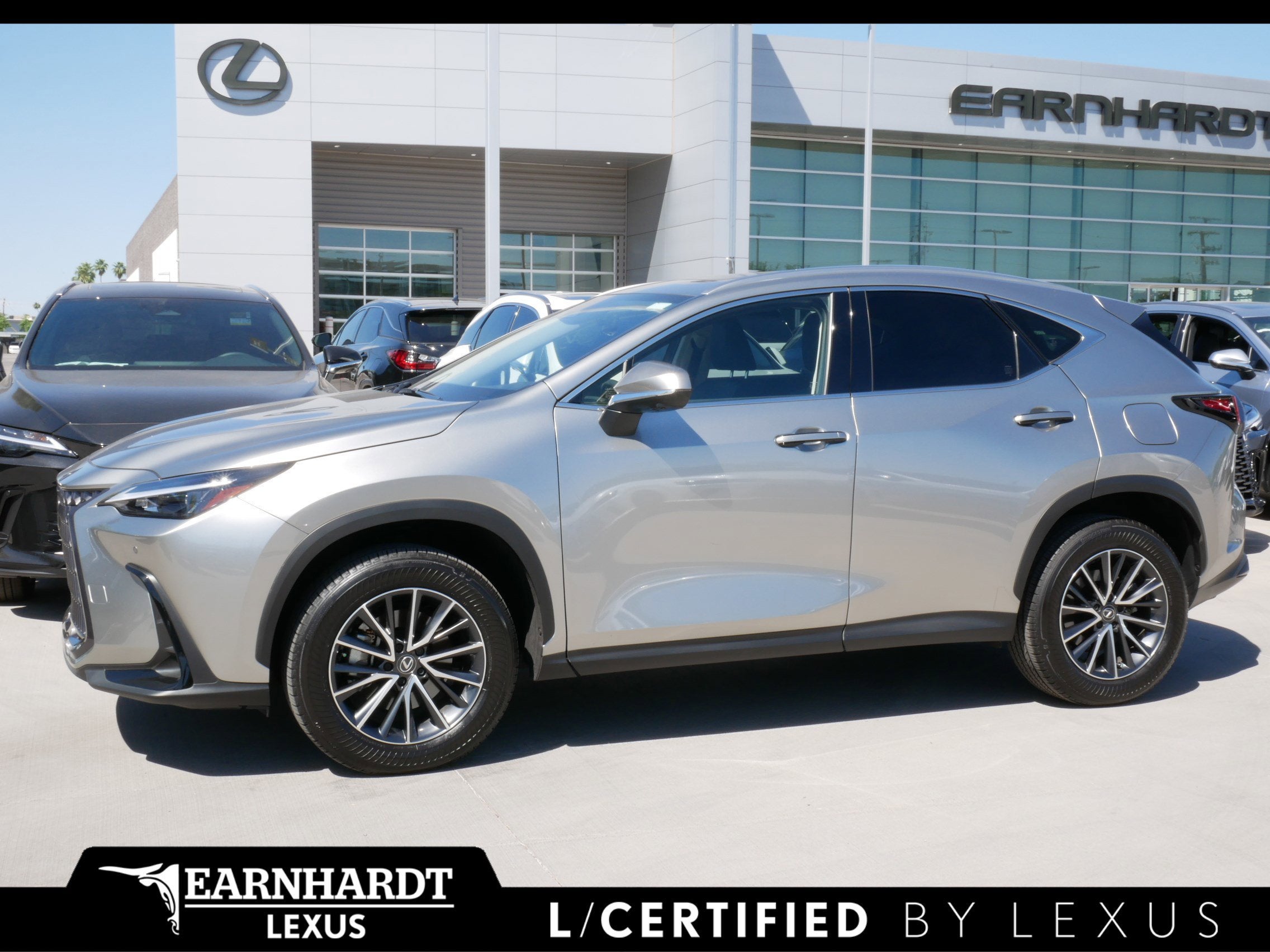 2025 Lexus NX 350h Premium