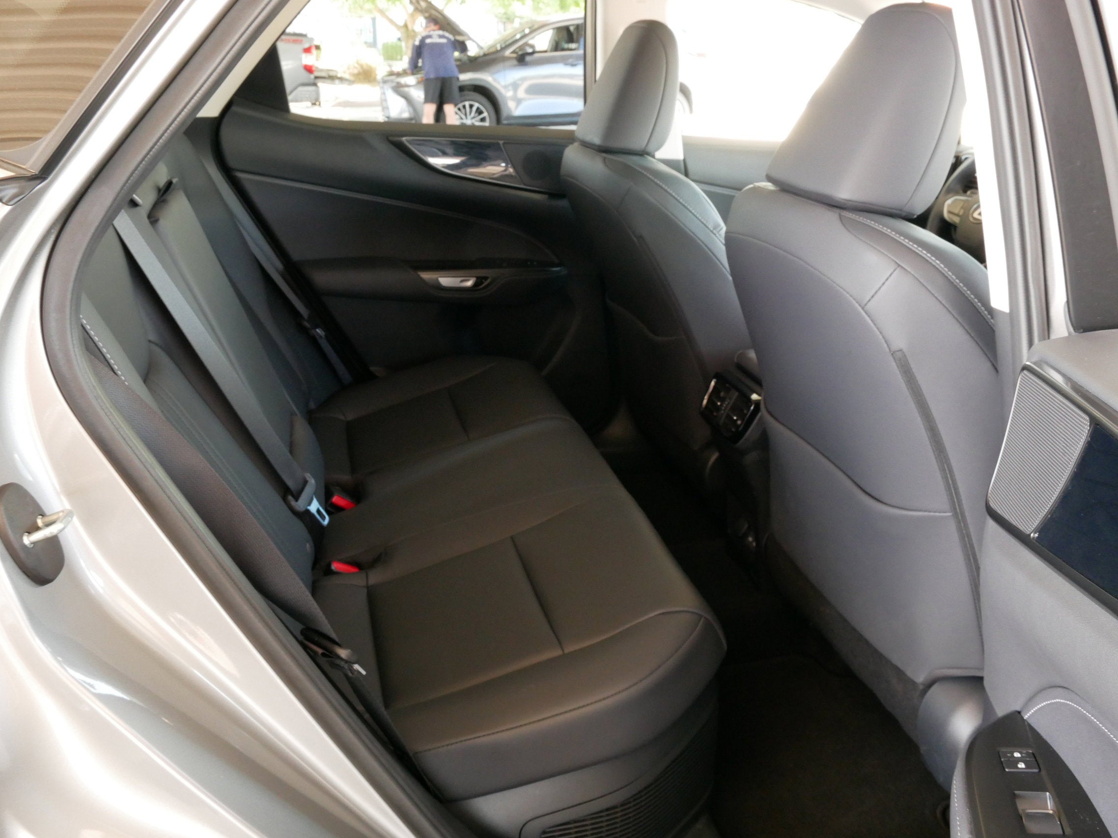 2025 Lexus NX 350h PREMIUM