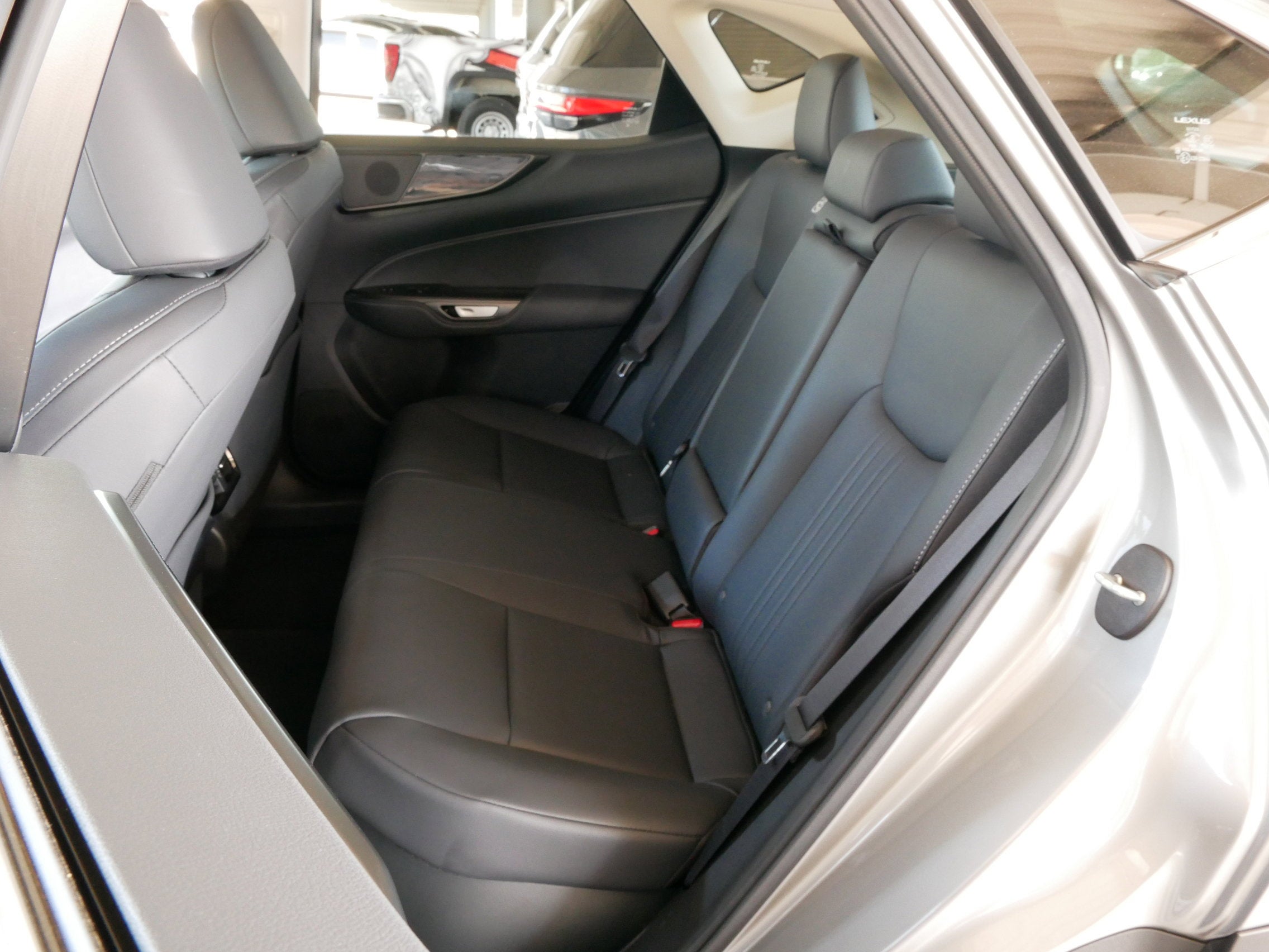 2025 Lexus NX 350h PREMIUM