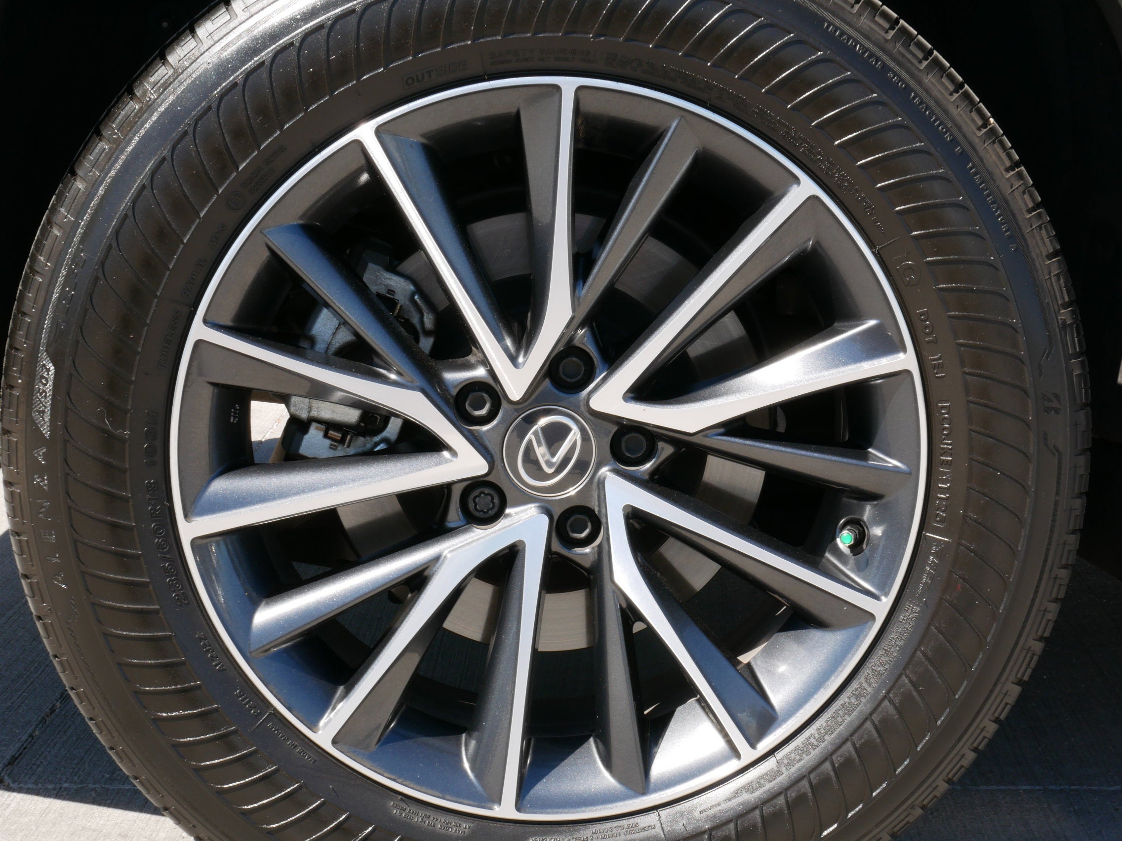 2025 Lexus NX 350h PREMIUM