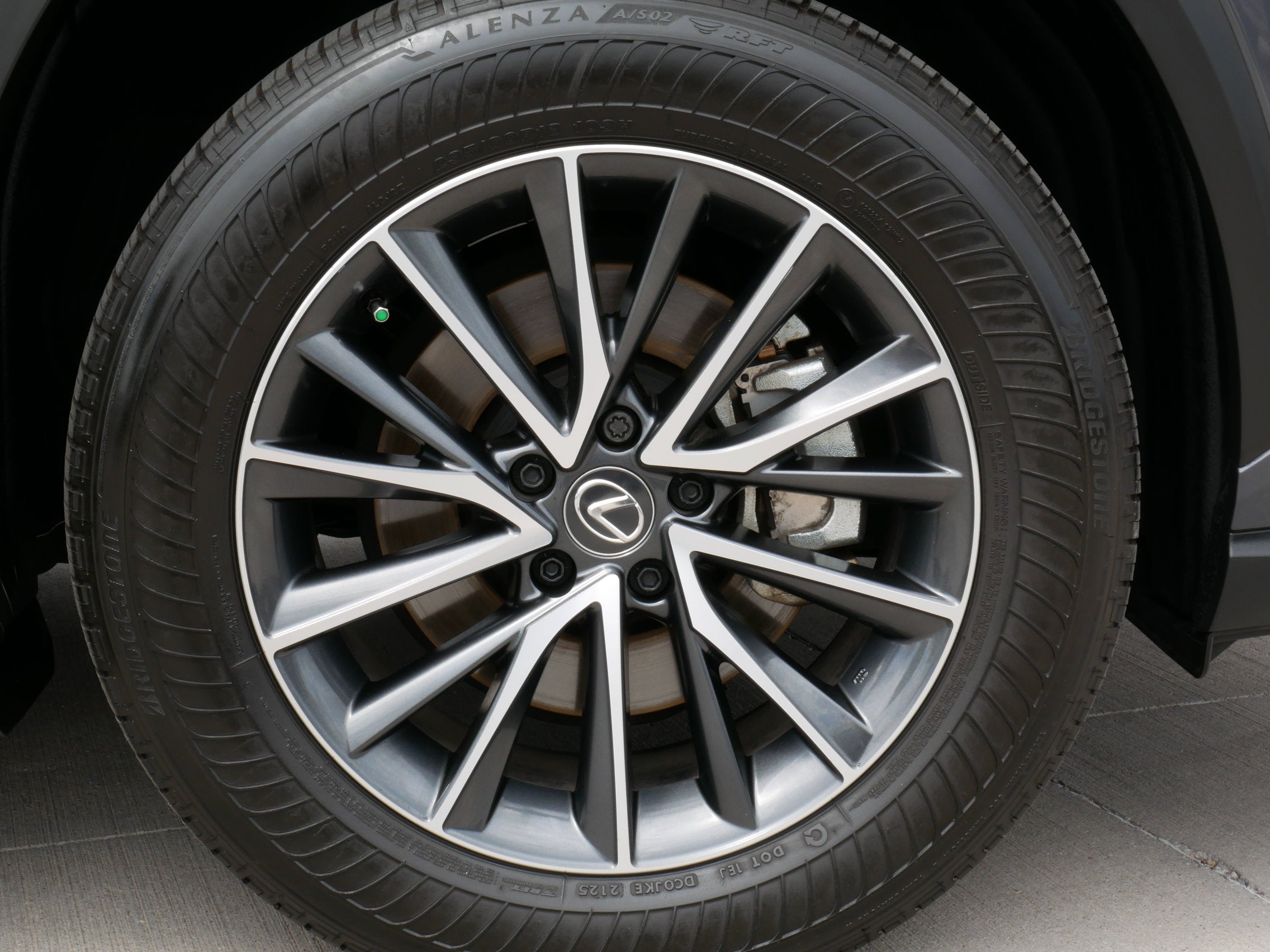 2025 Lexus NX 350h PREMIUM
