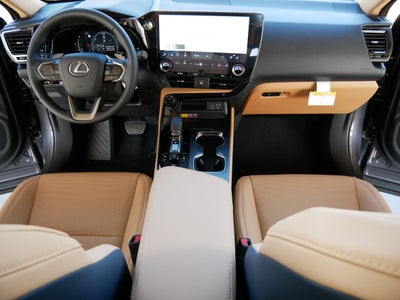2026 Lexus NX 350h PREMIUM