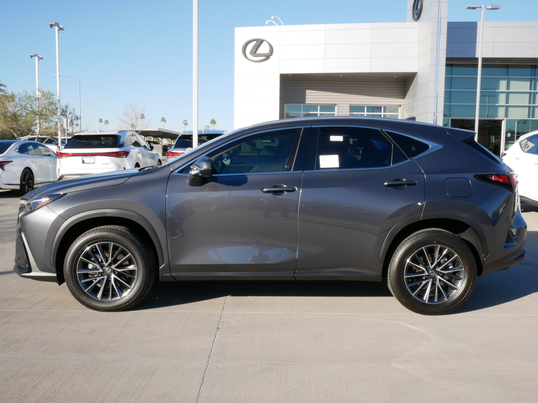 2026 Lexus NX 350h PREMIUM