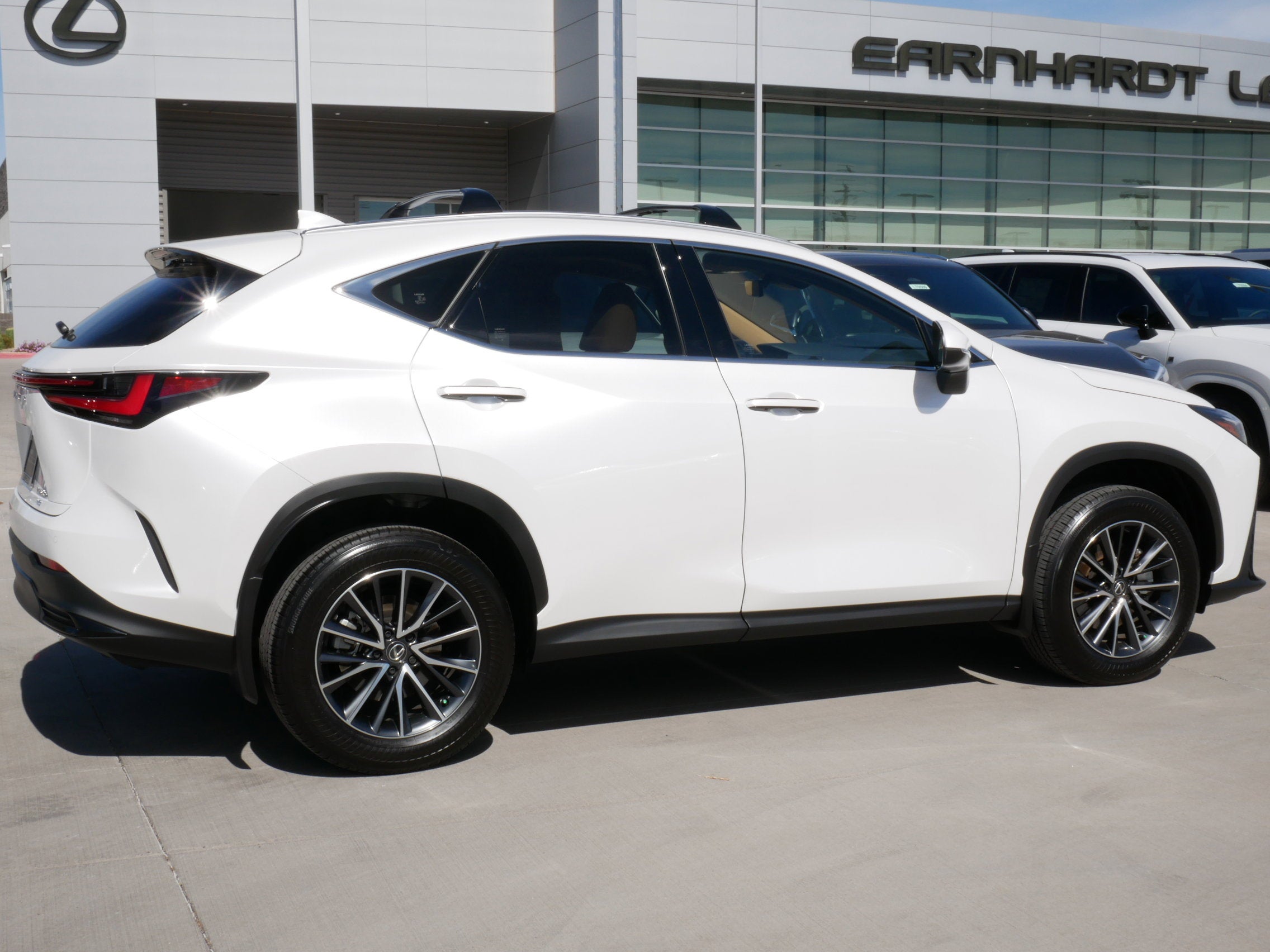 2025 Lexus NX 350h PREMIUM