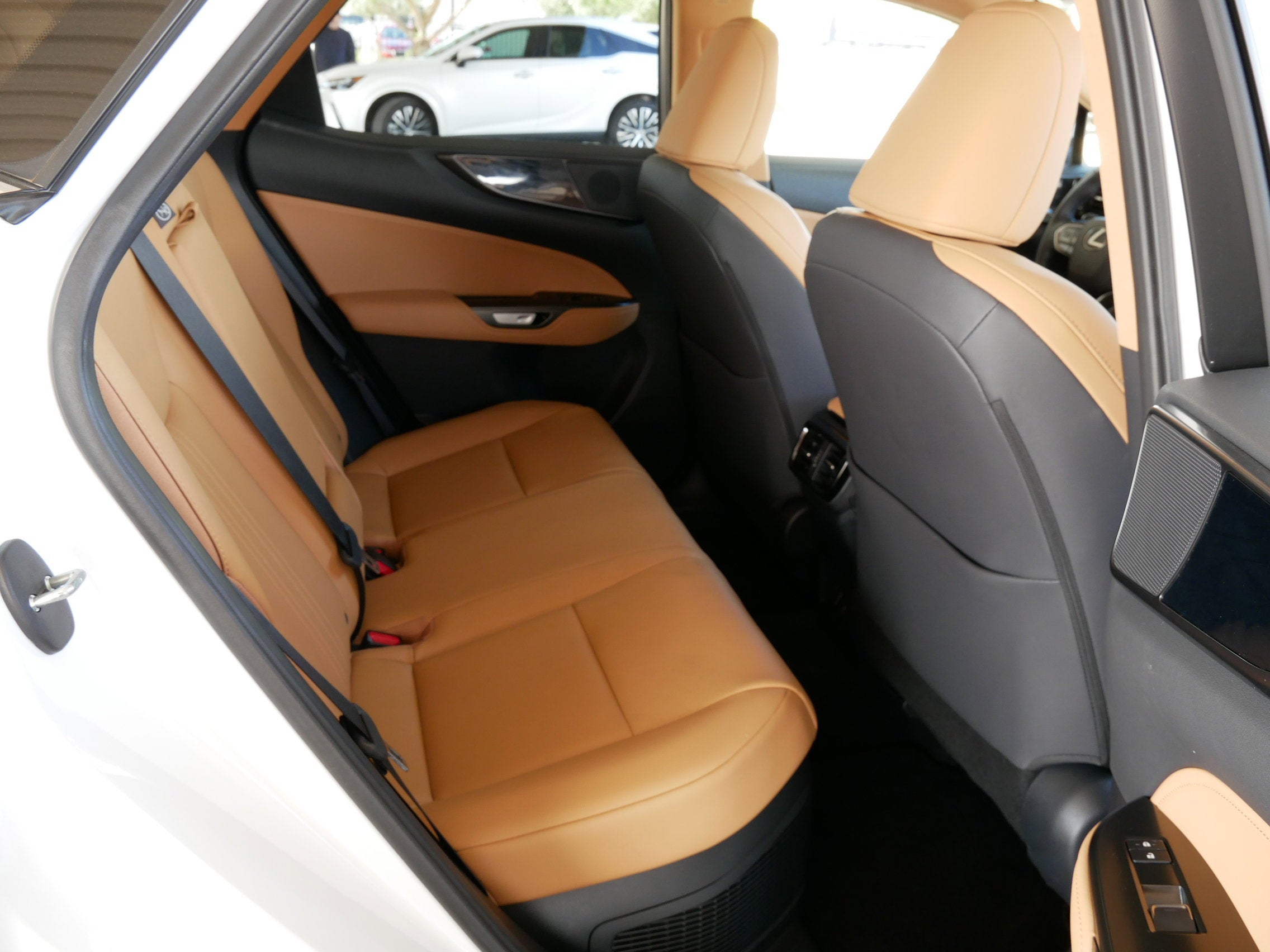 2025 Lexus NX 350h PREMIUM