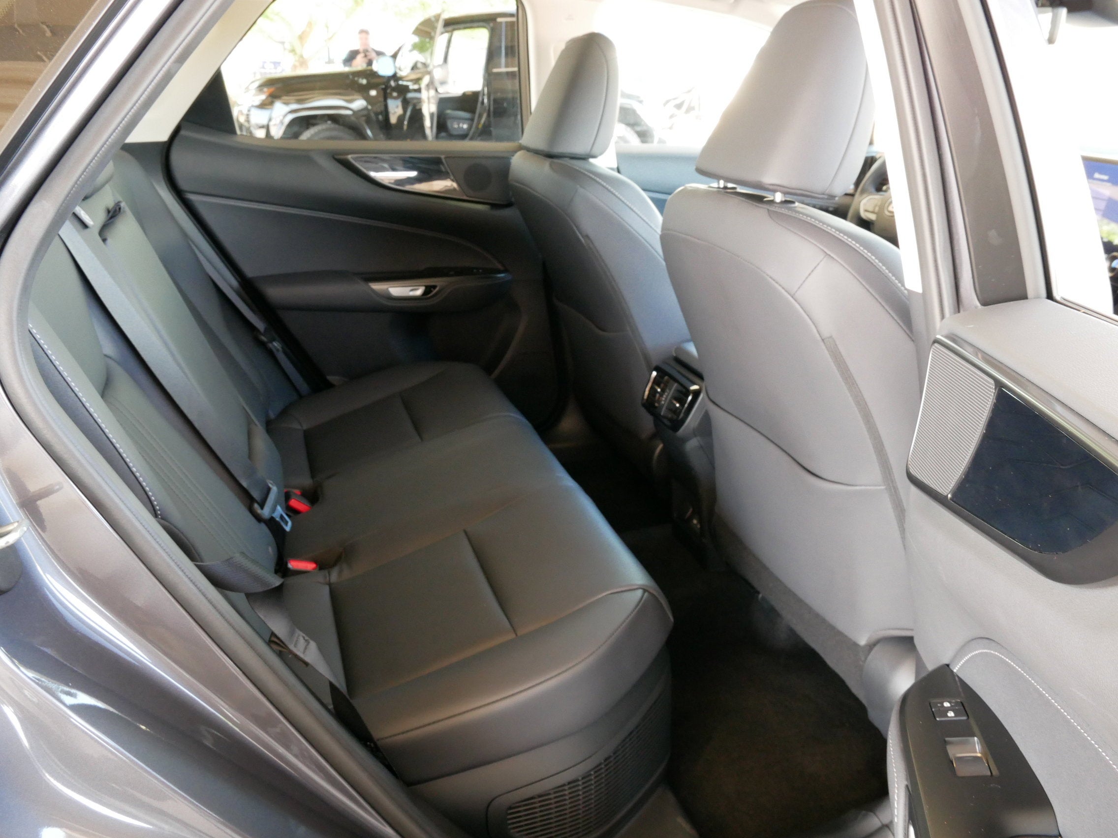 2025 Lexus NX 350h PREMIUM