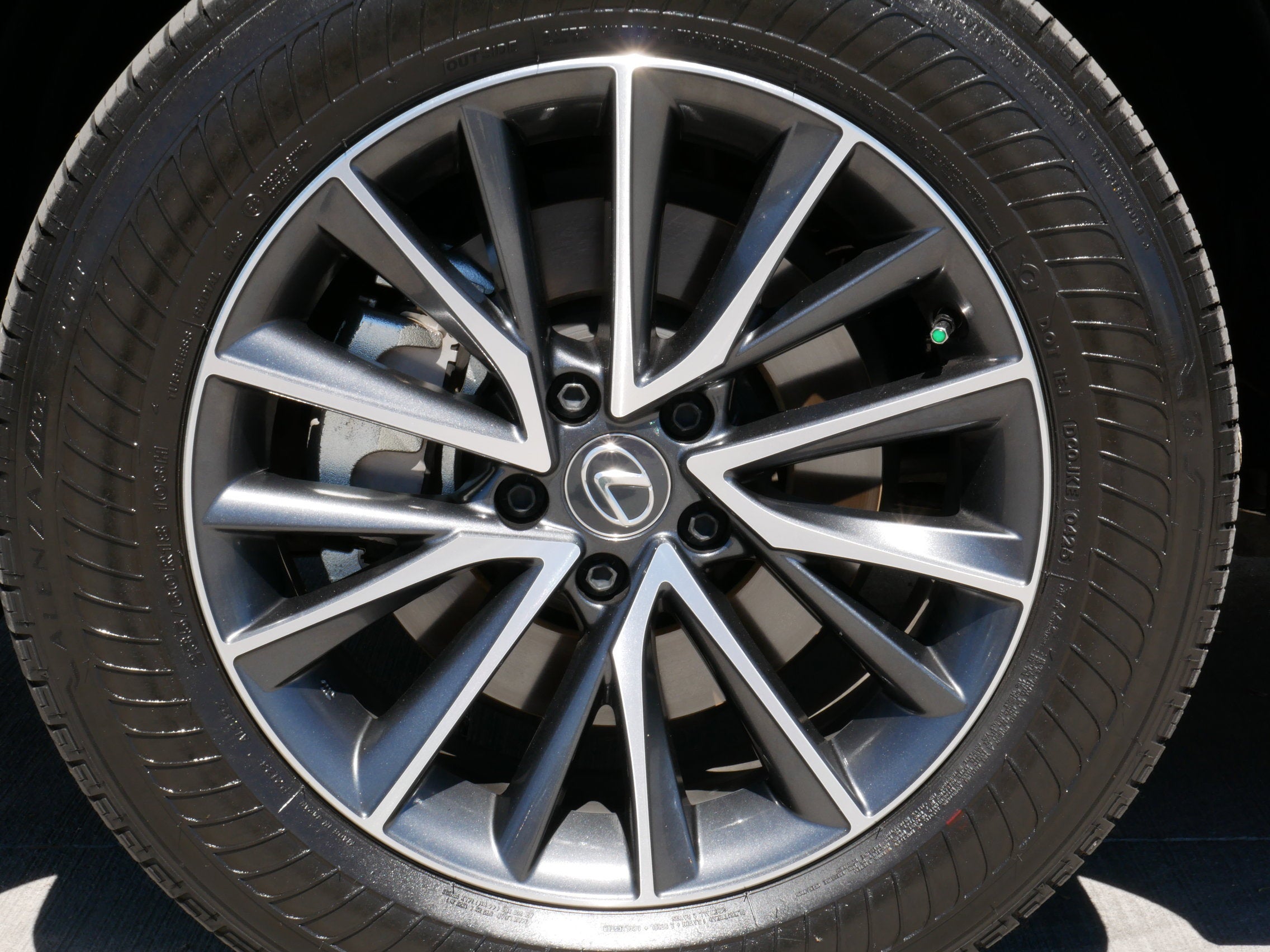 2025 Lexus NX 350h PREMIUM