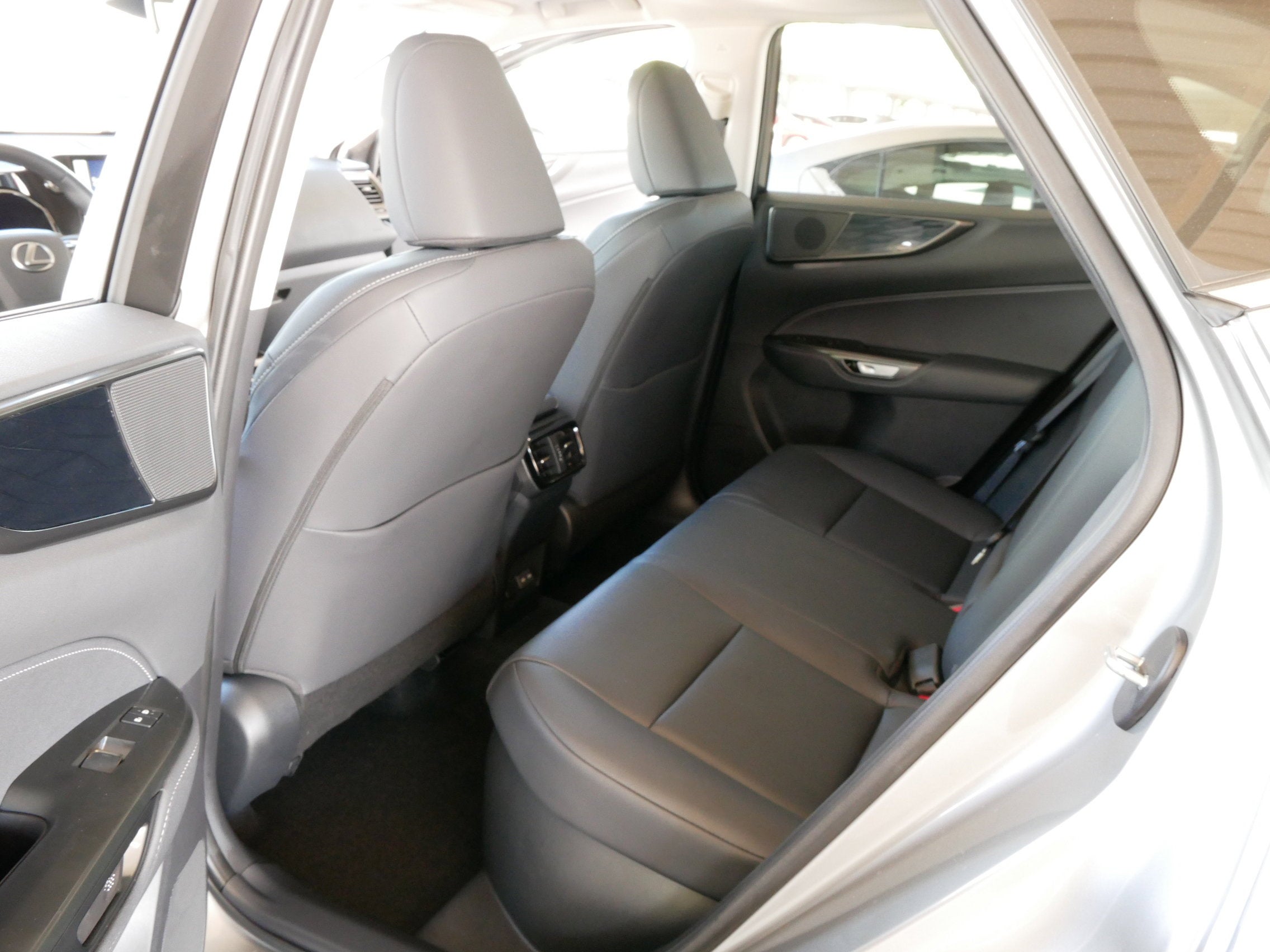 2025 Lexus NX 350h PREMIUM