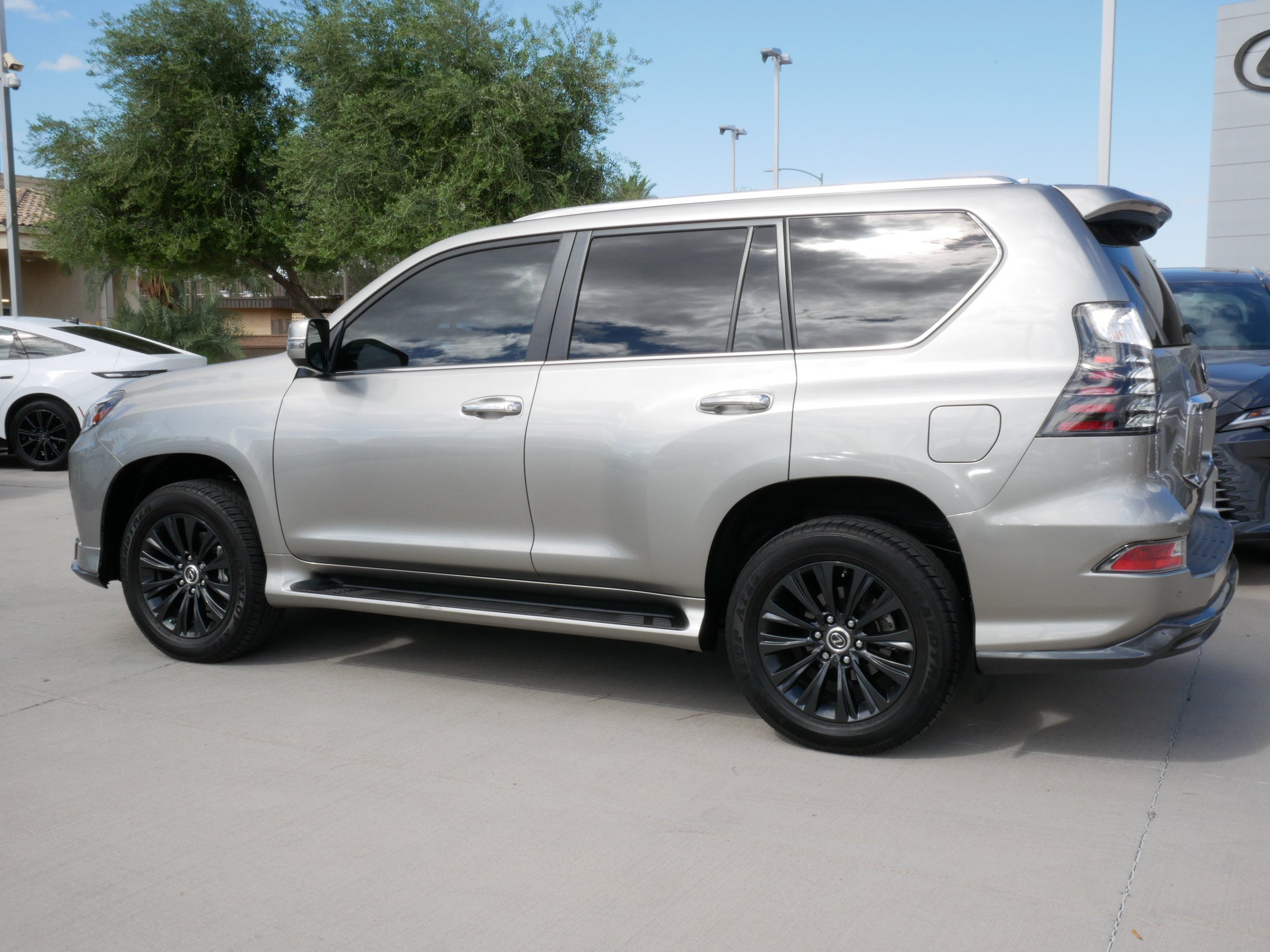 2023 Lexus GX 460 LUXURY