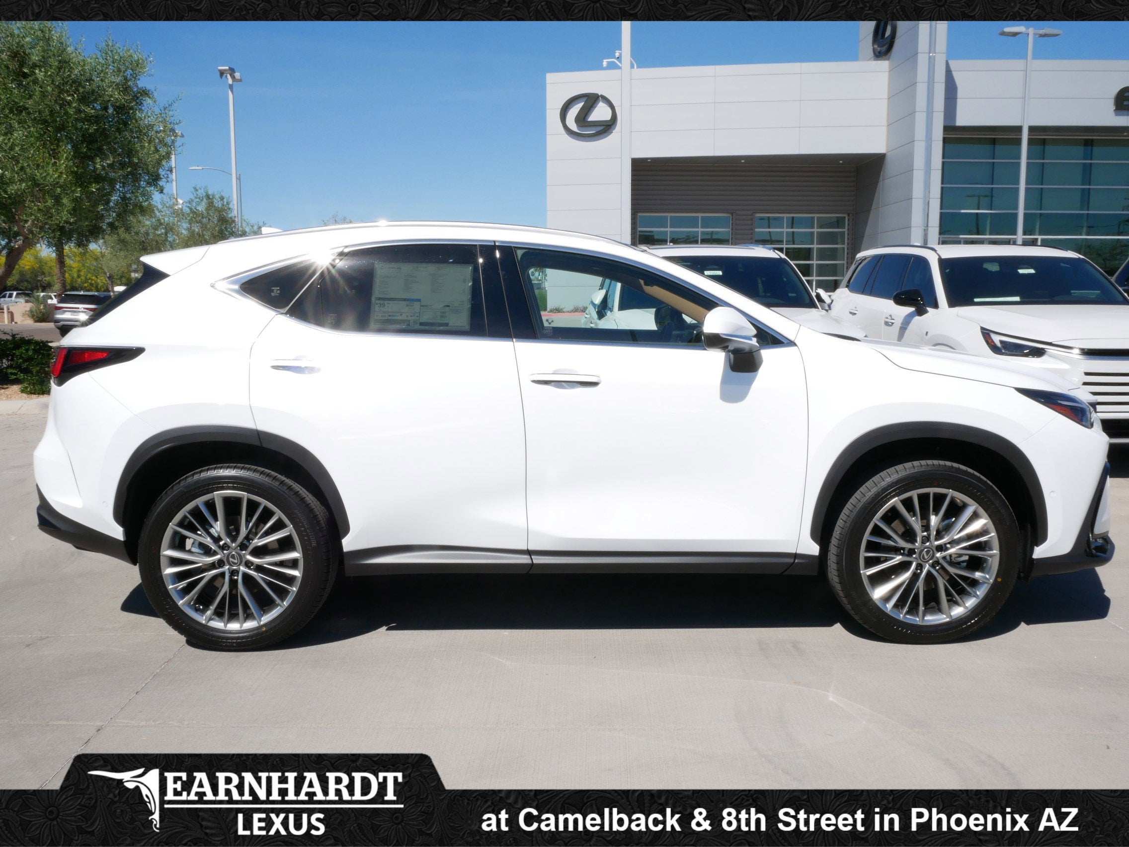 2026 Lexus NX 350h LUXURY AWD