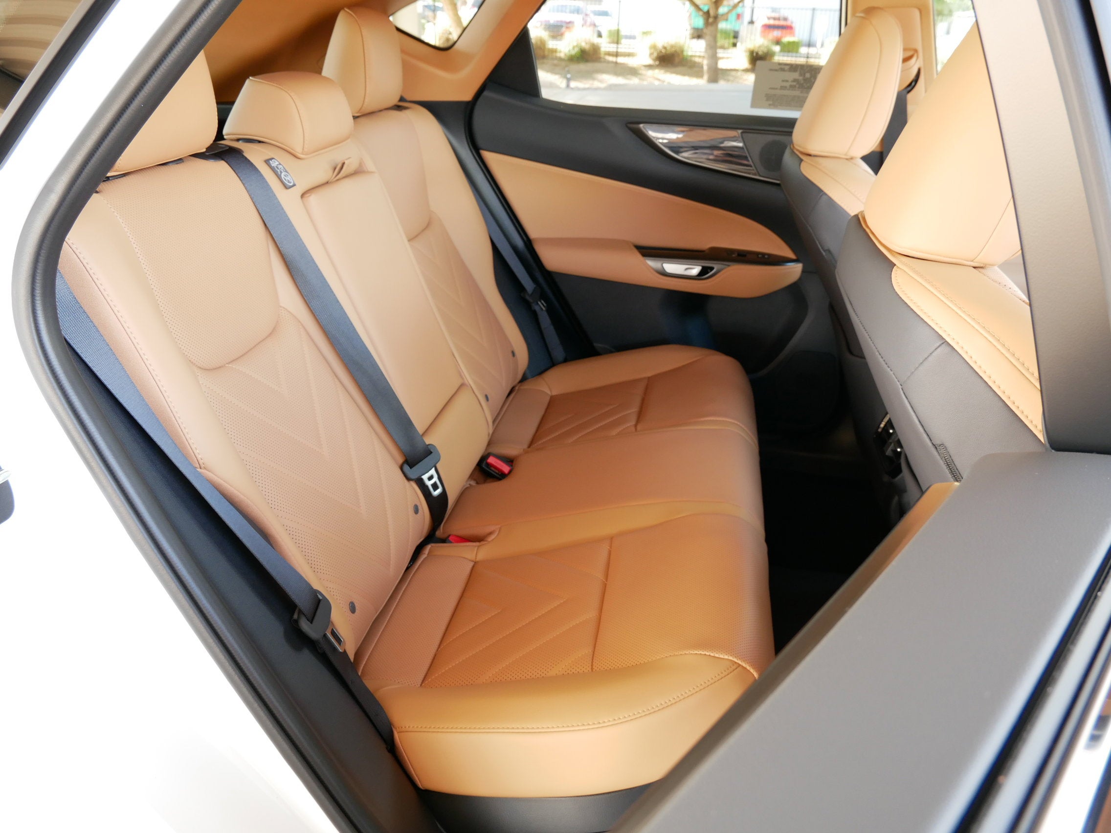 2026 Lexus NX 450h PREMIUM PLUS AWD