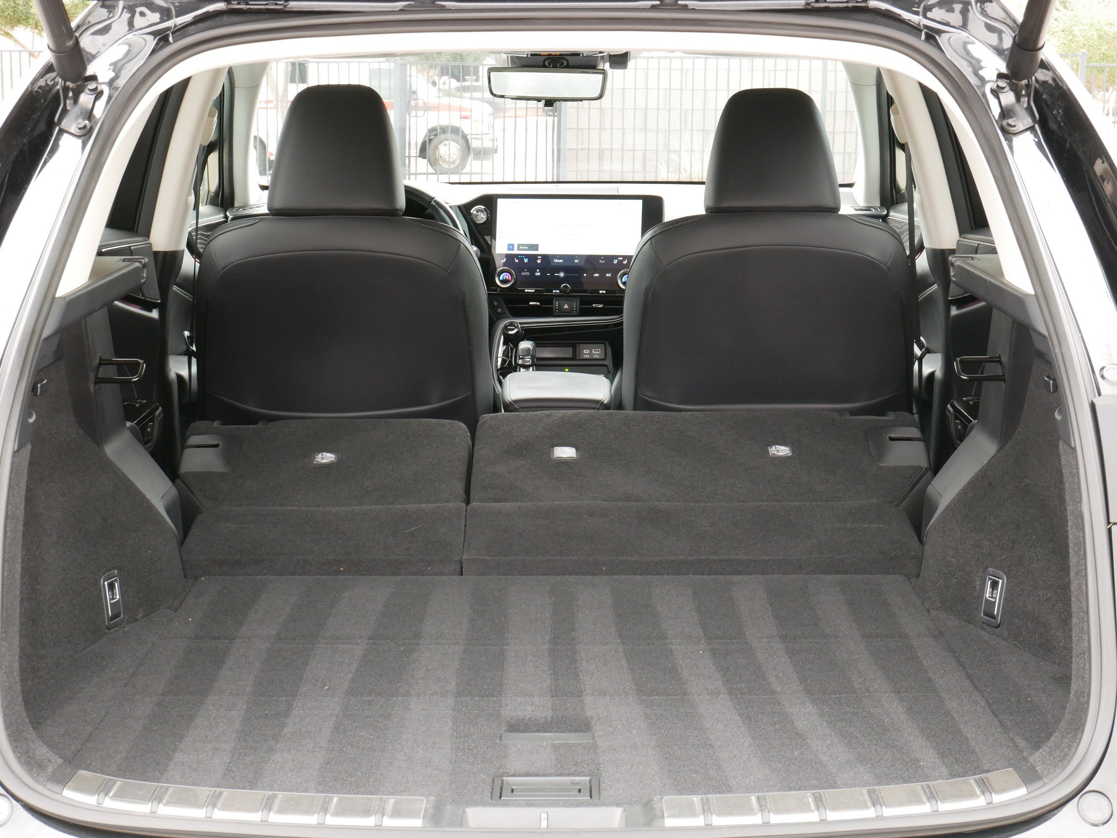 2023 Lexus NX 450h+ Luxury