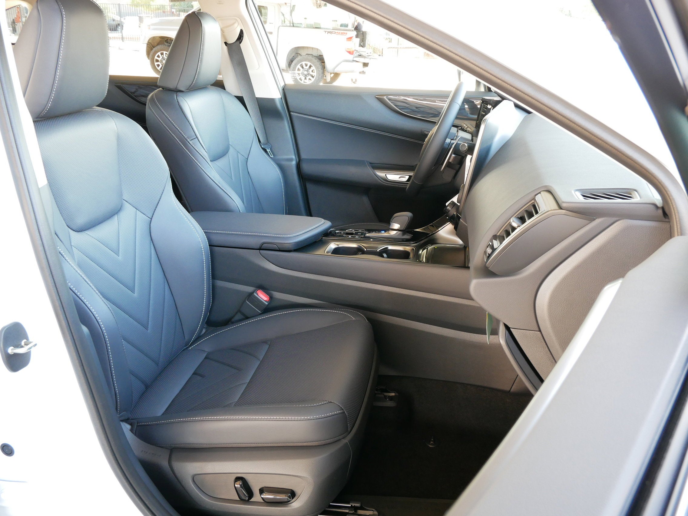 2026 Lexus NX 450h PREMIUM PLUS AWD