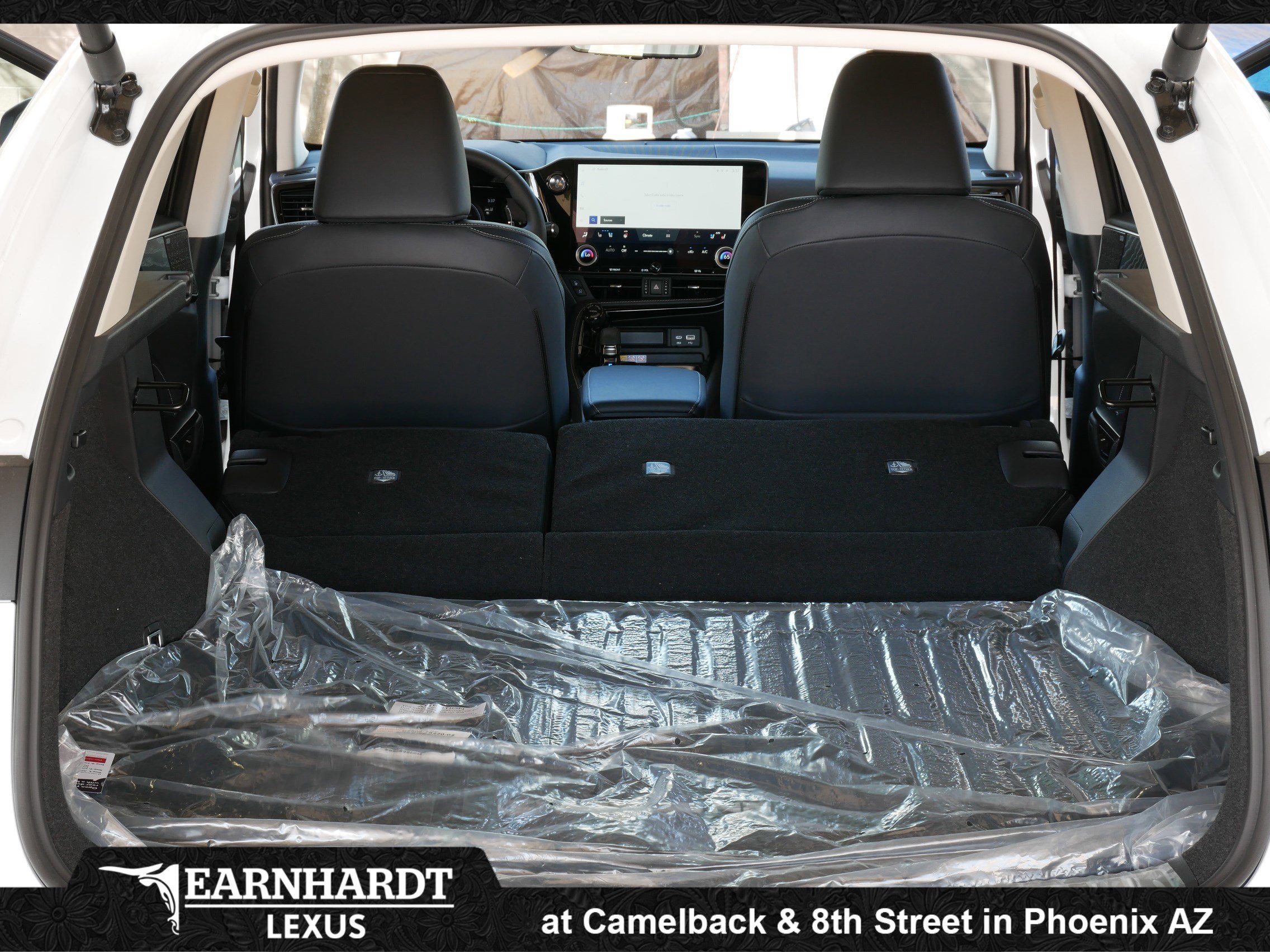 2026 Lexus NX 450h+ Luxury