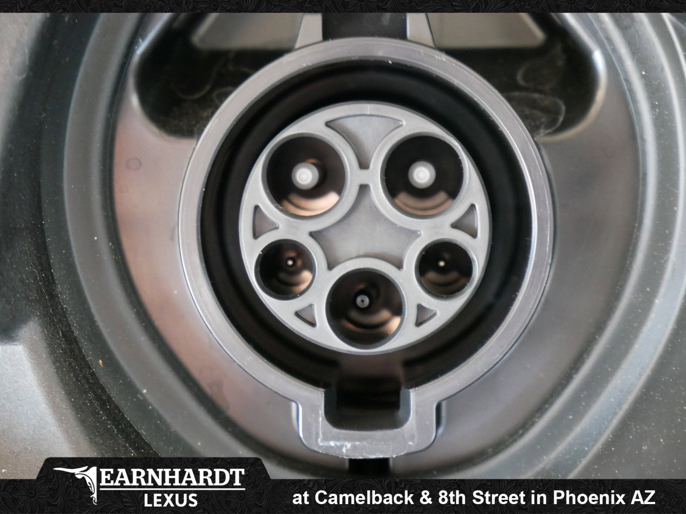 2026 Lexus NX 450h+ Luxury