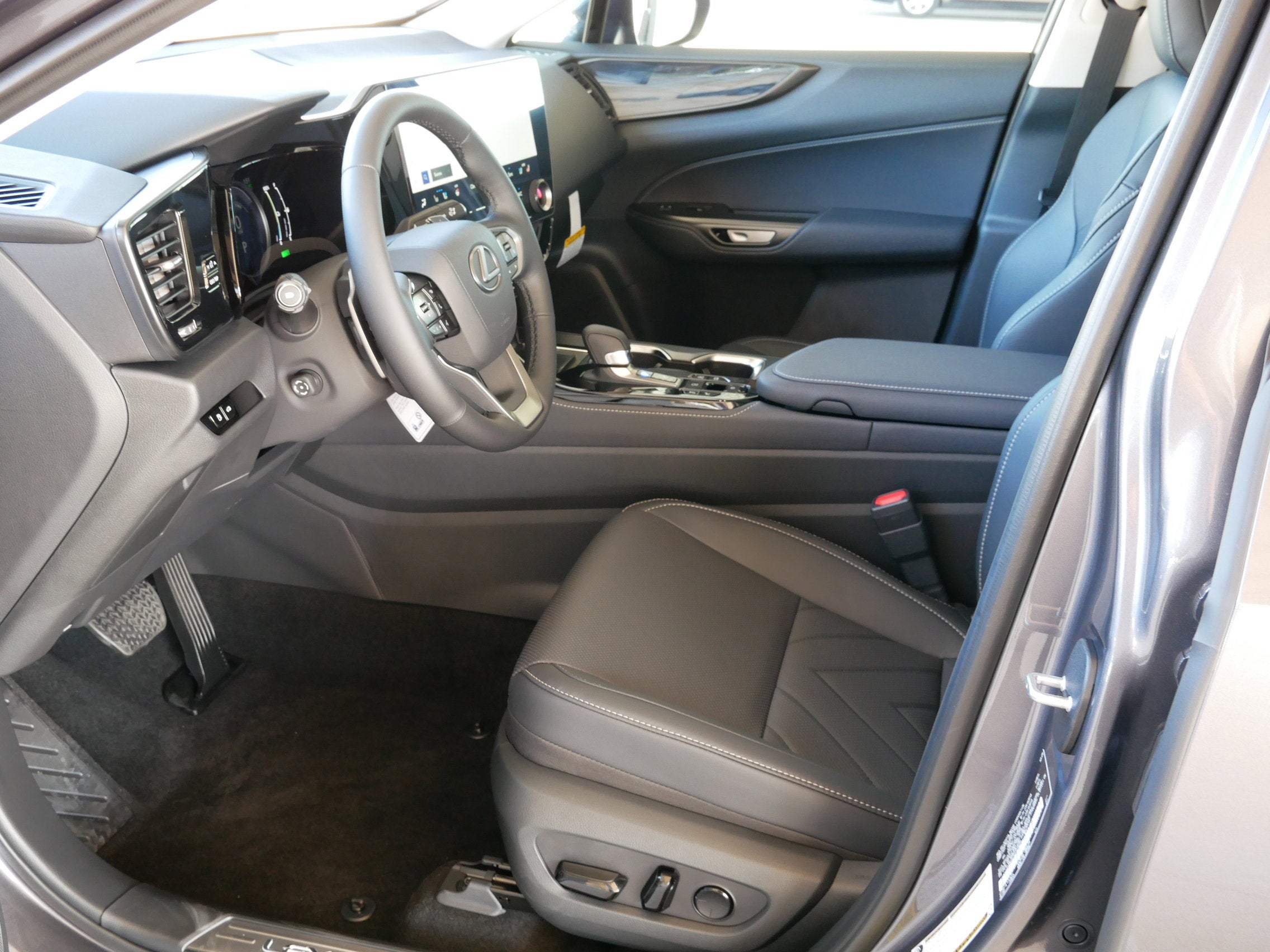 2026 Lexus NX 450h PREMIUM PLUS AWD