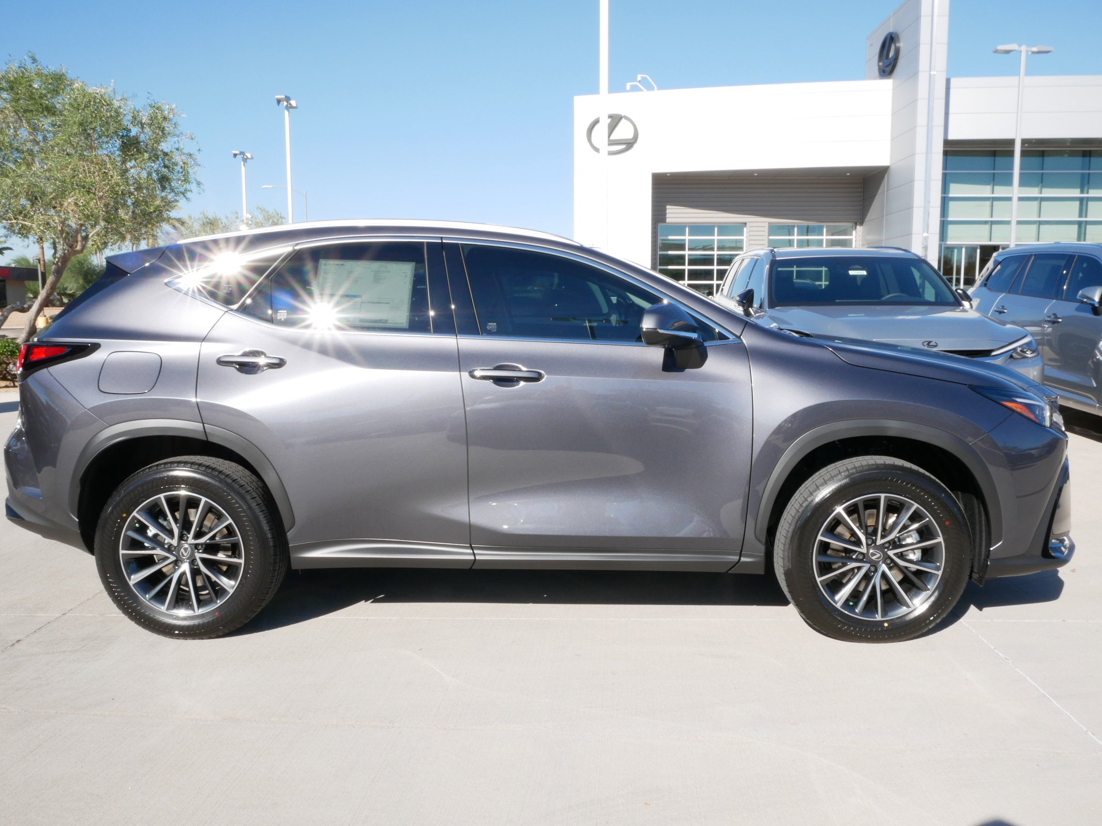 2026 Lexus NX 450h PREMIUM PLUS AWD