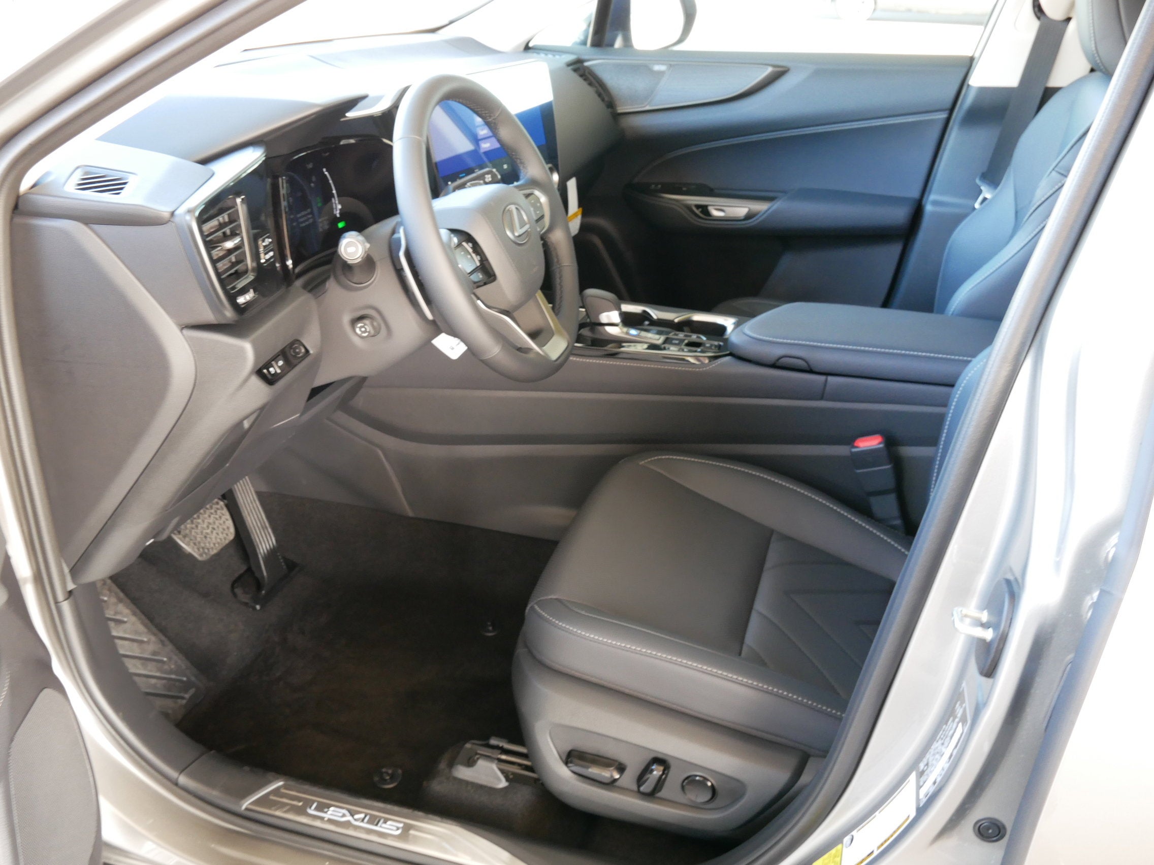 2026 Lexus NX 450h PLUS LUXURY AWD