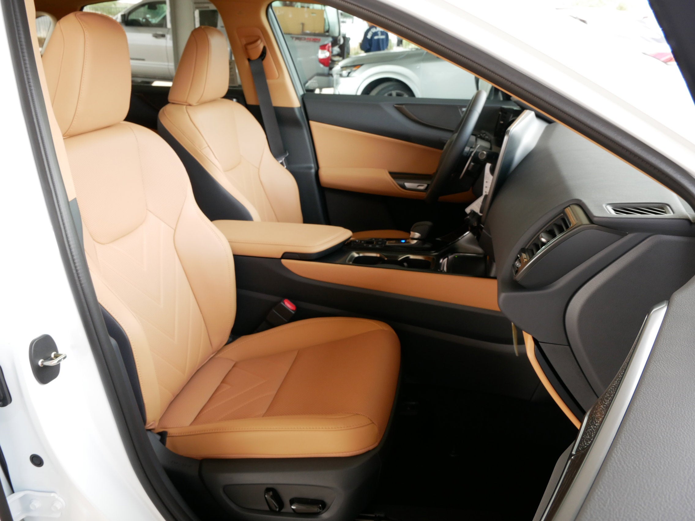 2026 Lexus NX 450h PLUS LUXURY AWD