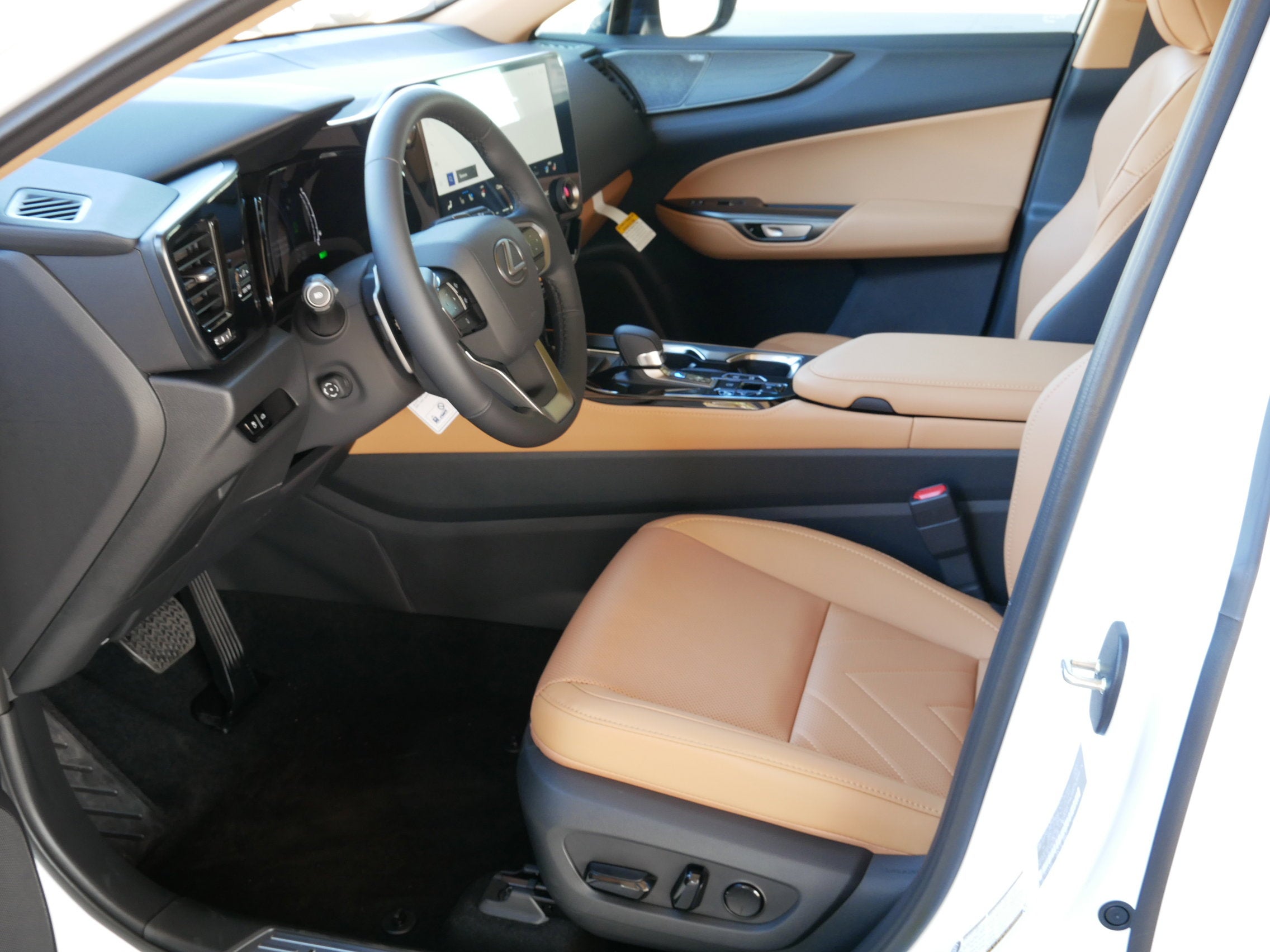 2026 Lexus NX 450h PLUS LUXURY AWD